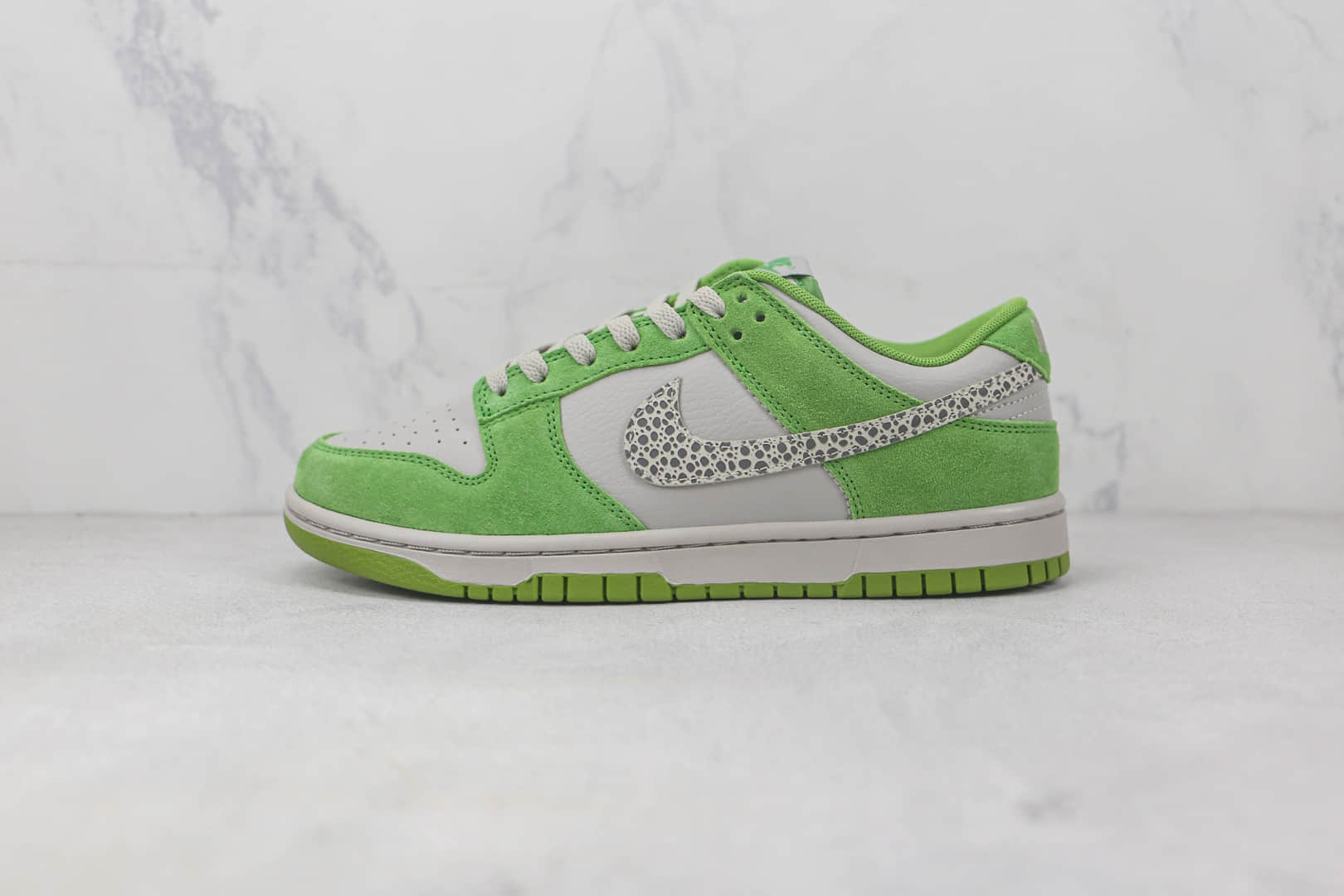 耐克Nike SB Dunk Low莆田天花板低帮SB DUNK豹纹勾白绿配色板鞋原盒原标 (ID:89463) - 图片1