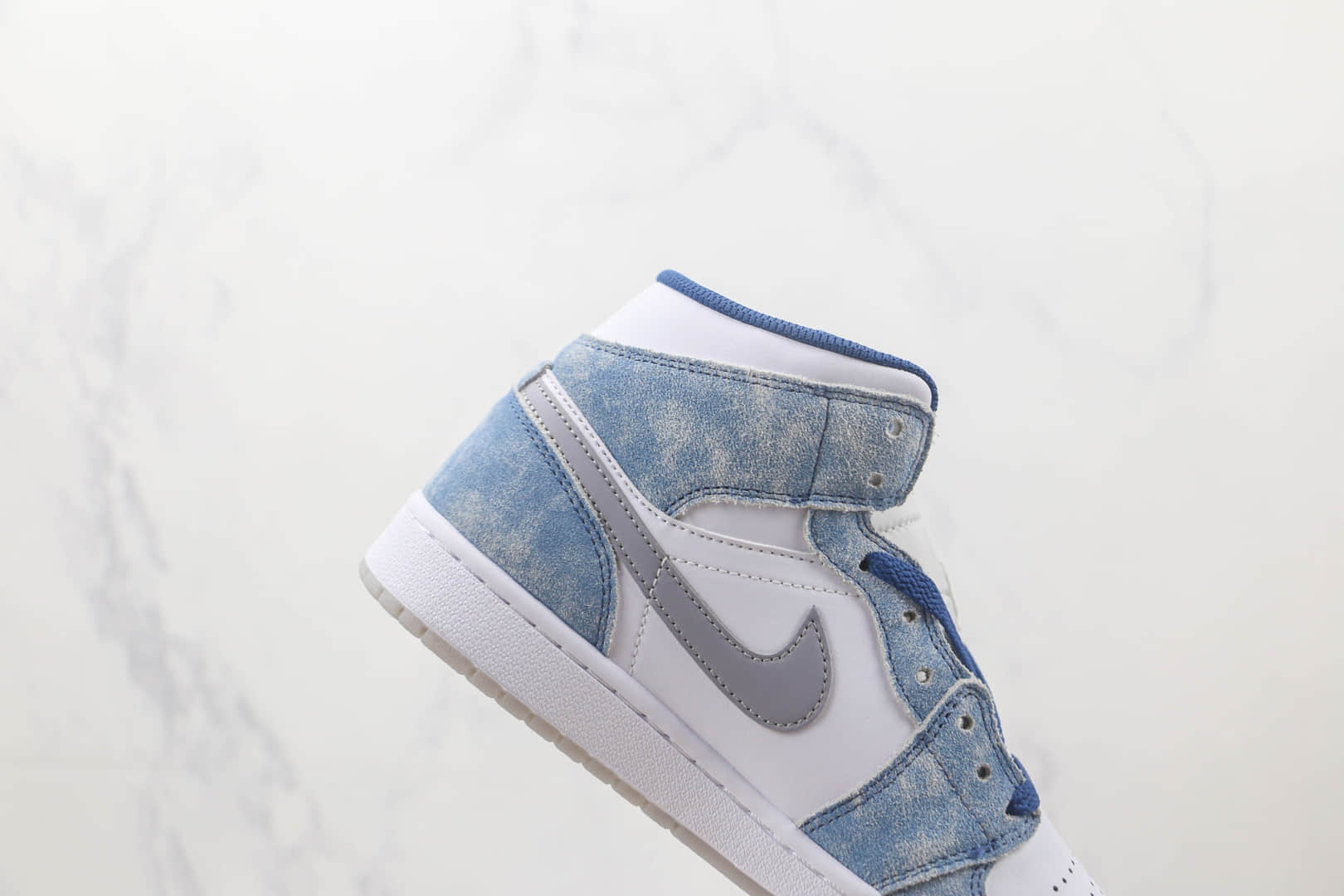 乔丹Air Jordan 1 Mid莆田天花板纯原复刻版本中帮AJ1水洗白蓝色板鞋原档案数据开发 货号:DN3706-401