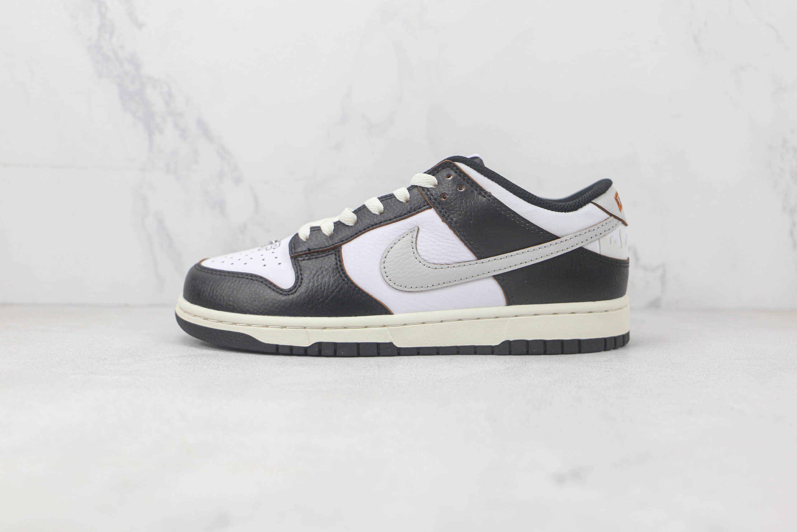 耐克Nike SB Dunk Low San Francisco x HUF联名款莆田纯原复刻版本低帮SB DUNK黑白芝加哥刮刮乐配色板鞋原档案数据开发 (ID:89766) - 图片1