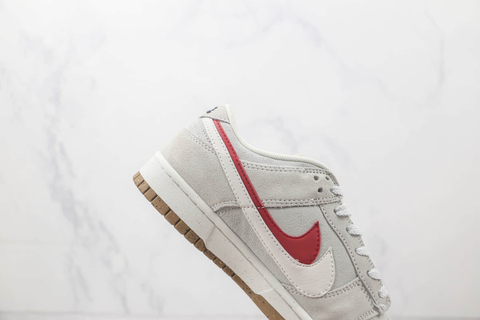 耐克Nike Dunk Low SE 85莆田天花板低帮SB DUNK灰红双勾板鞋原楦头纸板打造 货号:DO9457-100