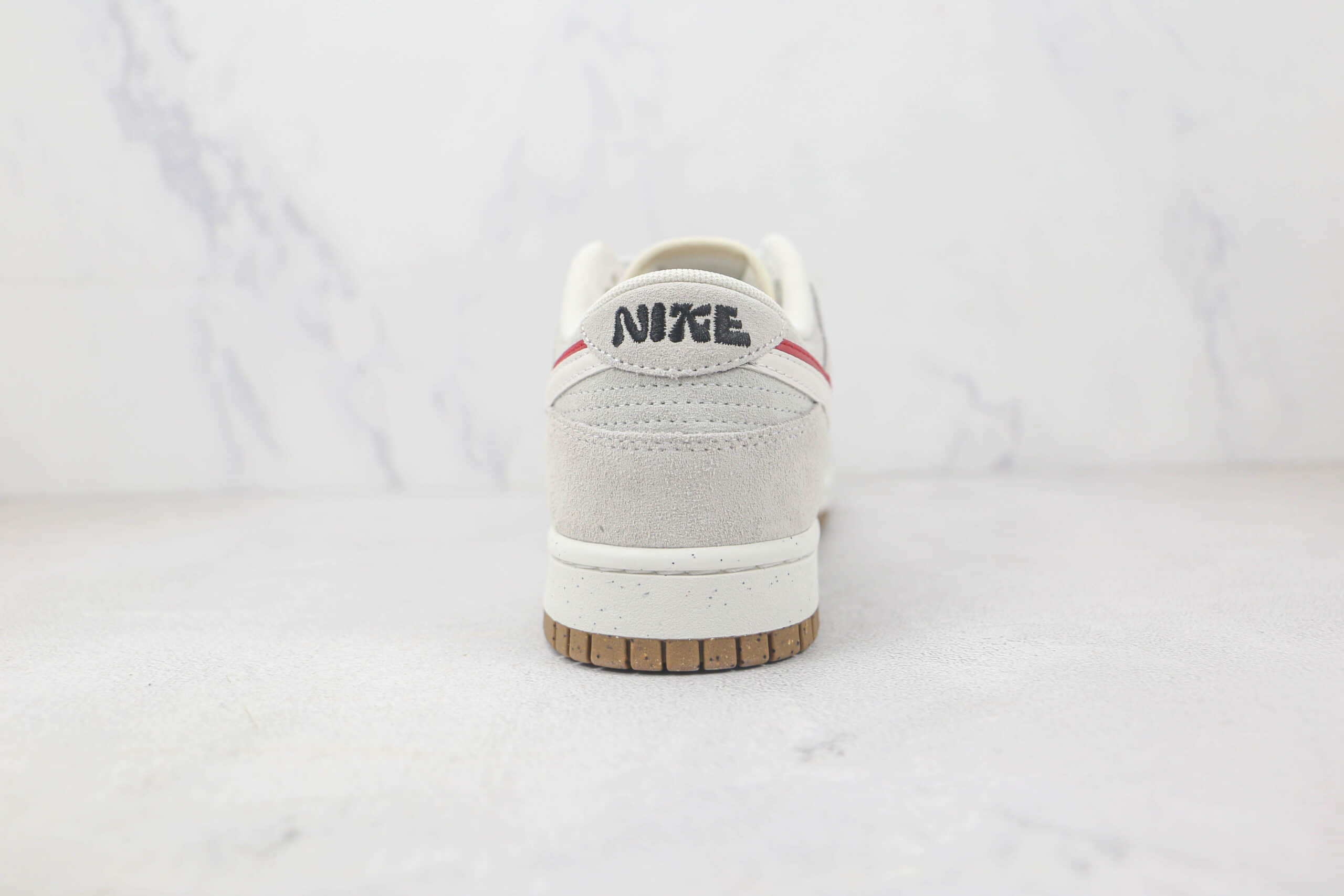 耐克Nike Dunk Low SE 85莆田天花板低帮SB DUNK灰红双勾板鞋原楦头纸板打造 货号:DO9457-100
