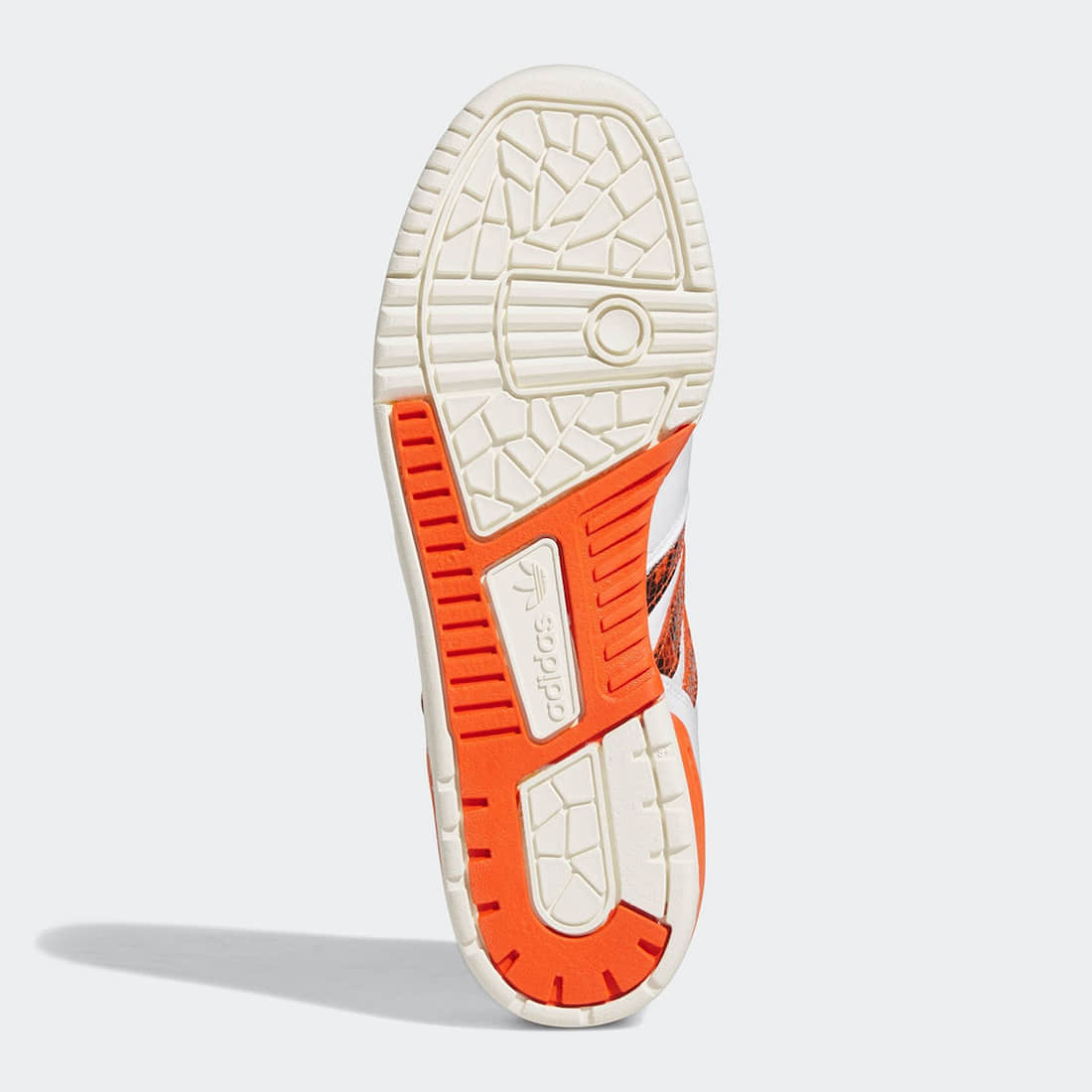 抢眼蛇纹!全新adidas Rivalry Low官图释出! 货号:HP9048