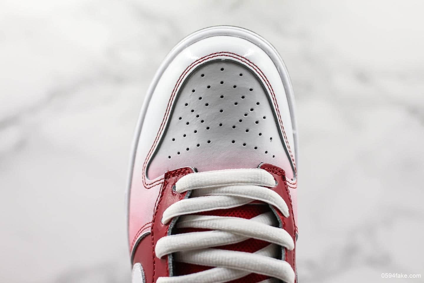 耐克Nike Dunk SB Low Kuwahara Et外星人漆皮公司级版本Dunk Sb新品首发原鞋开模 货号:313170-611