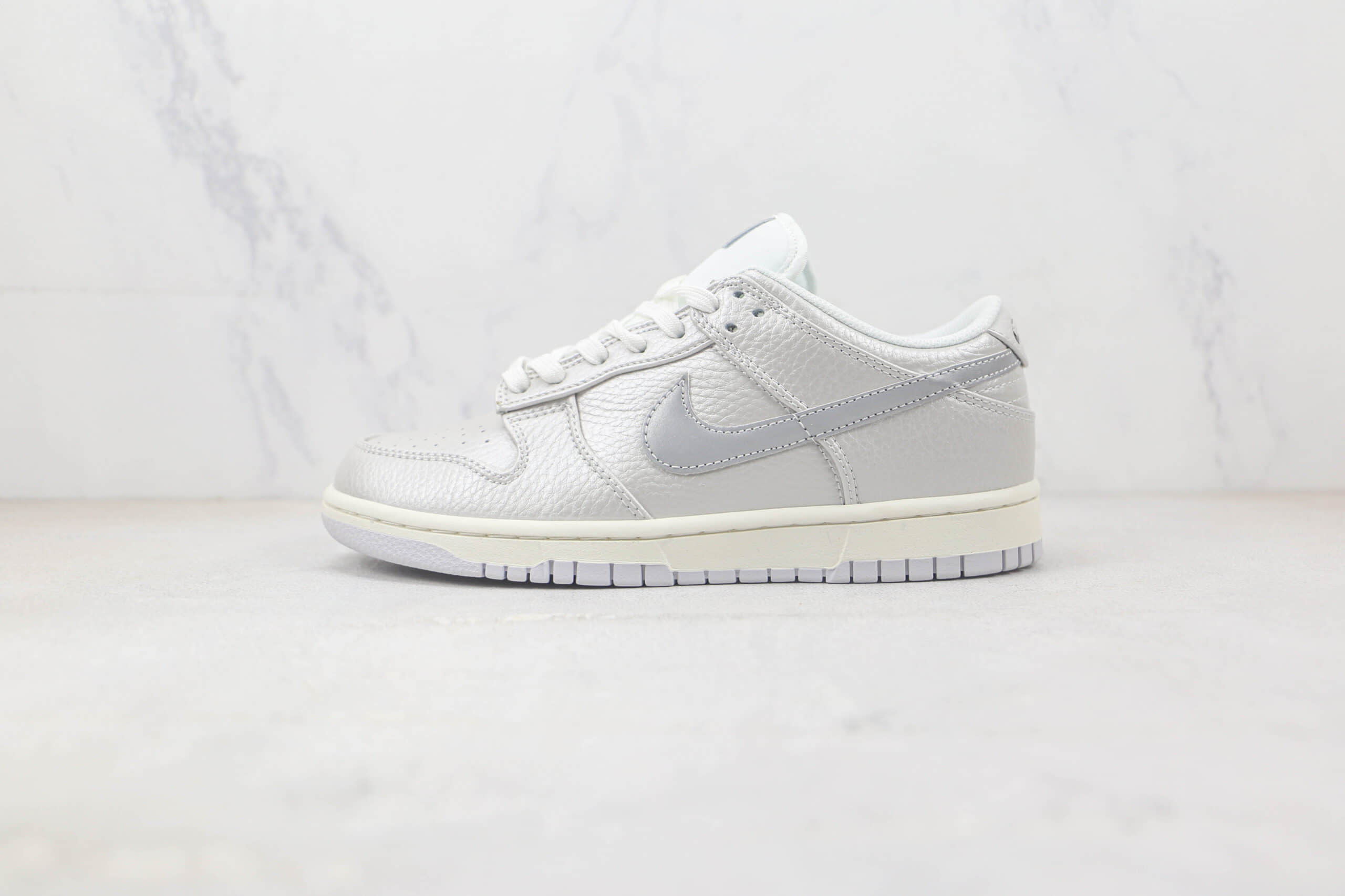 耐克Nike SB Dunk Low Dunk纯原版本低帮SB DUNK银色板鞋 莆田耐克DUNK货源 (ID:91289) - 图片1