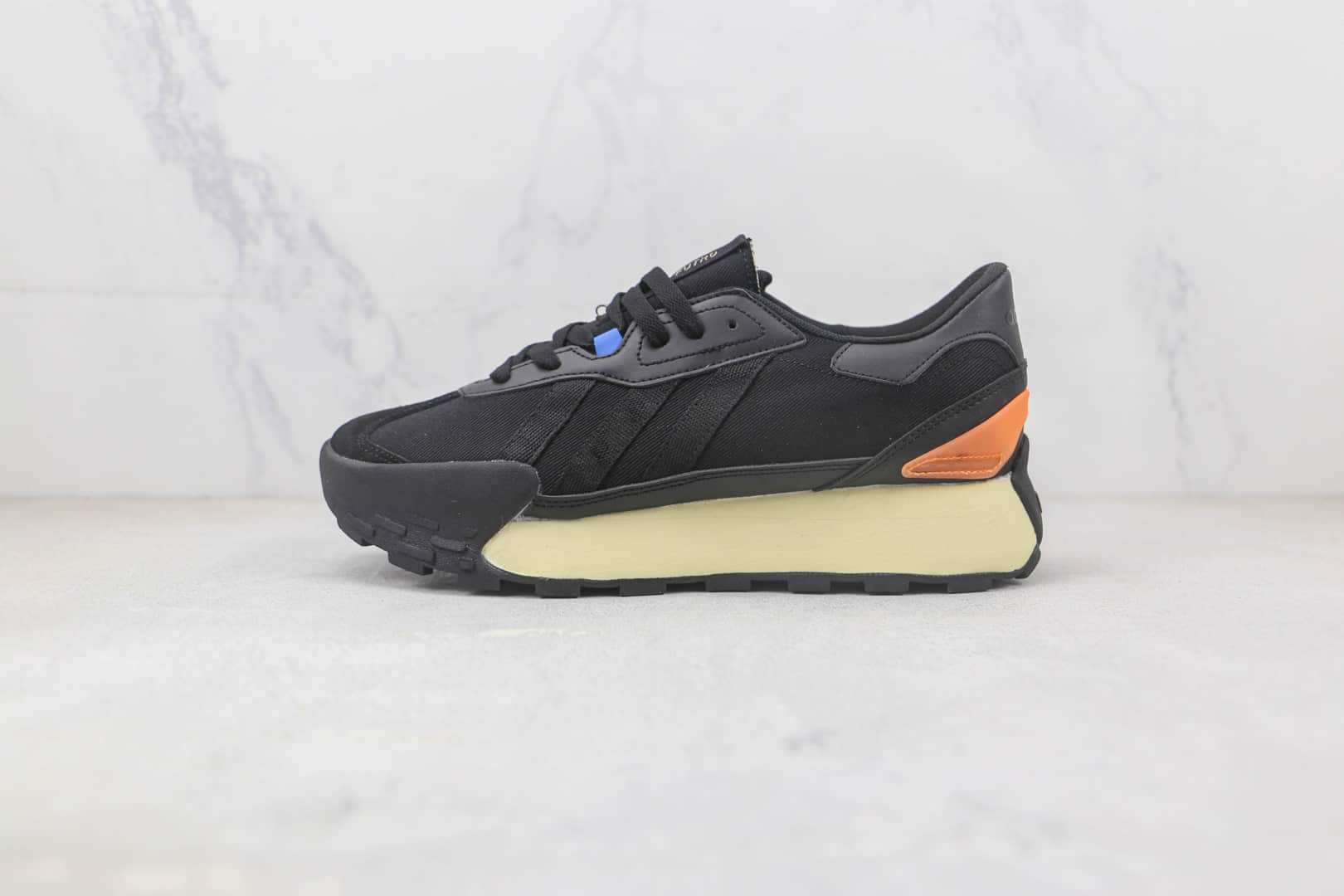 阿迪达斯Adidas Neo Futro Mixr纯原版本黑橙色FM碰碰鞋 阿迪达斯复古休闲运动鞋 (ID:91403) - 图片1