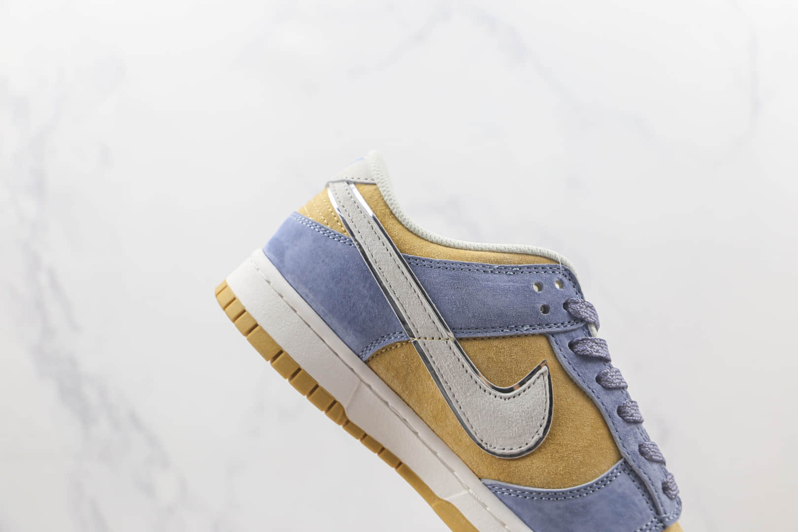 耐克Nike SB Dunk Low Steamboy OST x Otomo Katsuhiro大友克洋联名款低帮SB DUNK板鞋 耐克DUNK校园板鞋 货号：ST1391-204