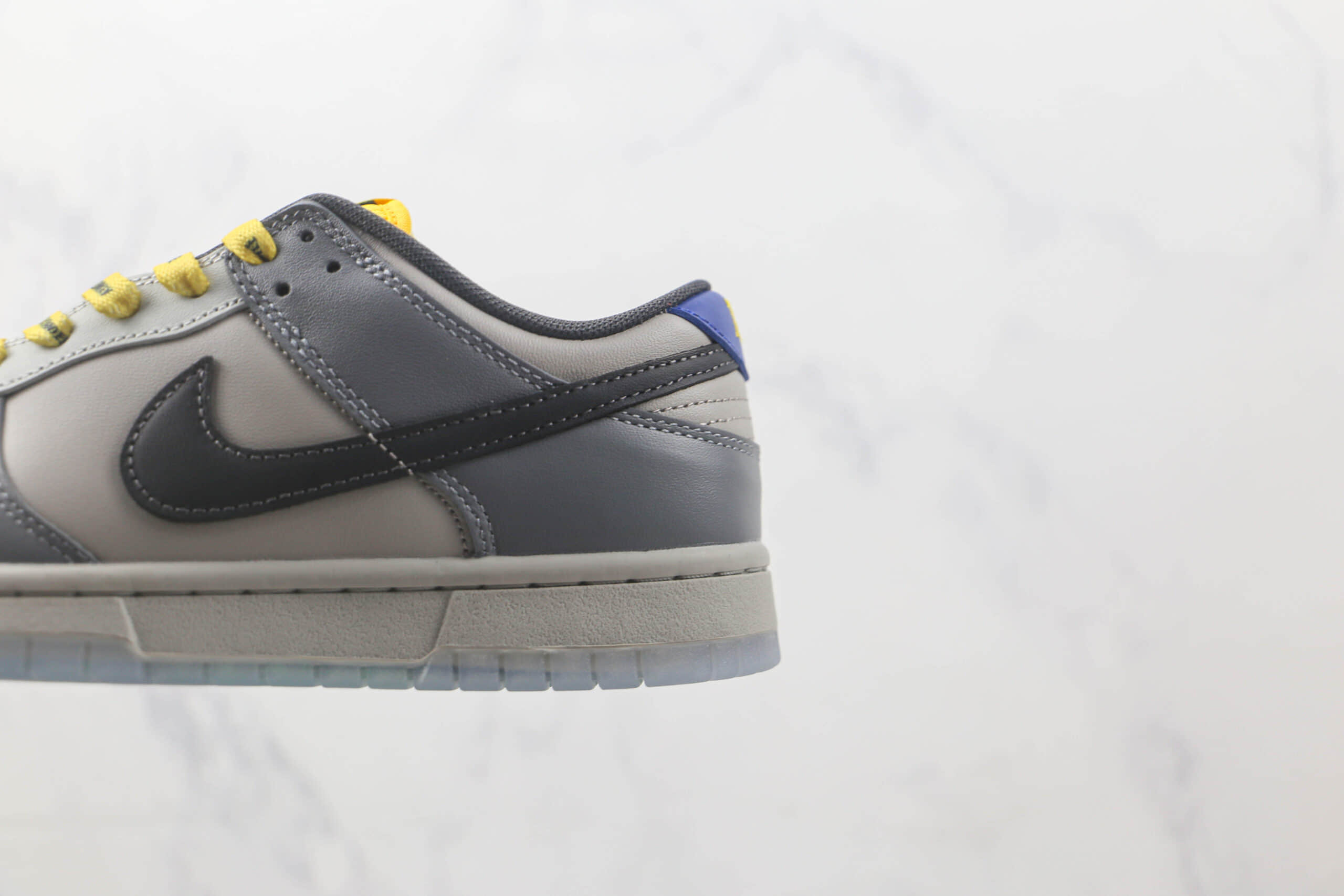 耐克Nike SB Dunk Low纯原版本低帮SB DUNK灰黑色板鞋 莆田耐克DUNK系列板鞋 货号:DR5187-001