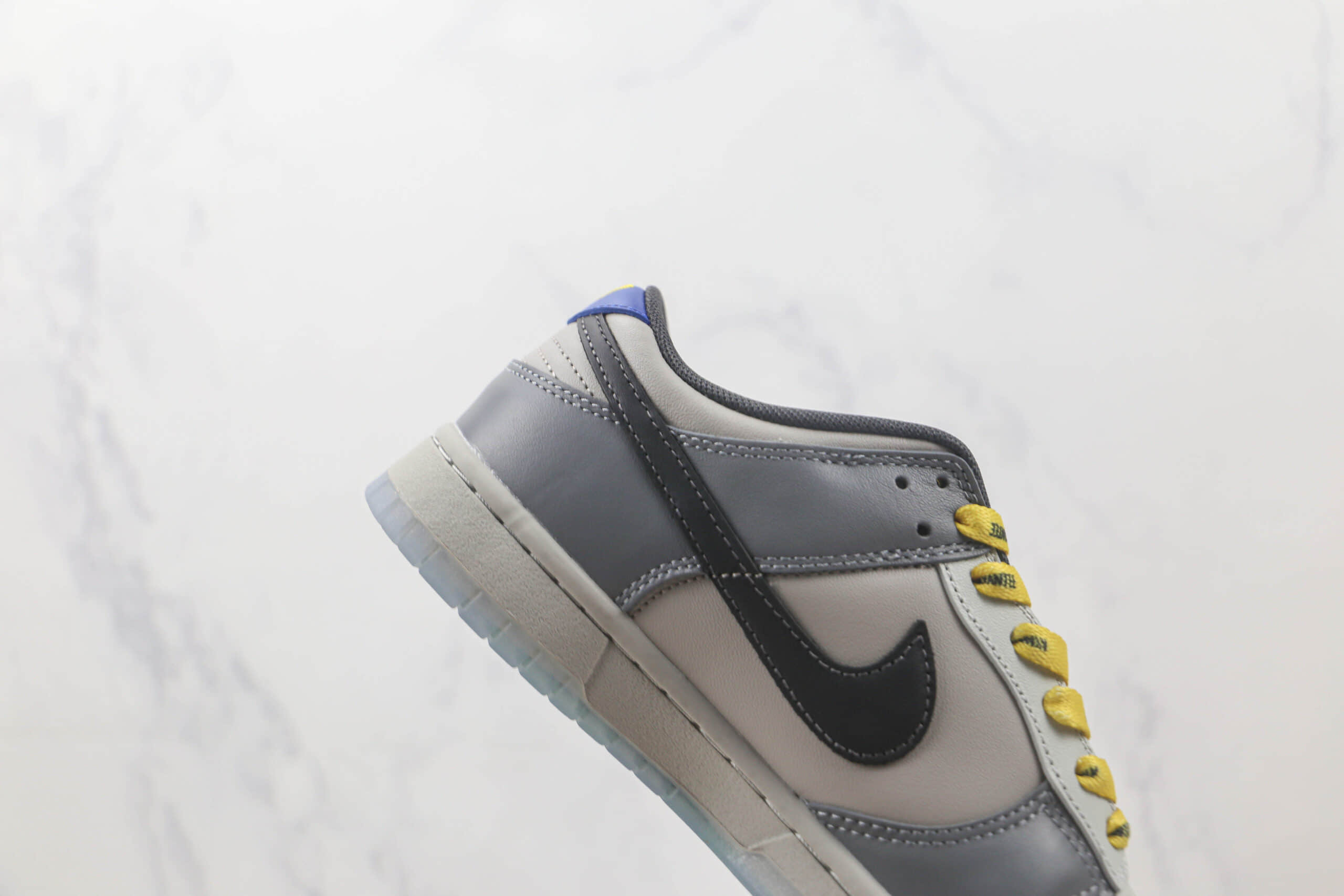 耐克Nike SB Dunk Low纯原版本低帮SB DUNK灰黑色板鞋 莆田耐克DUNK系列板鞋 货号:DR5187-001