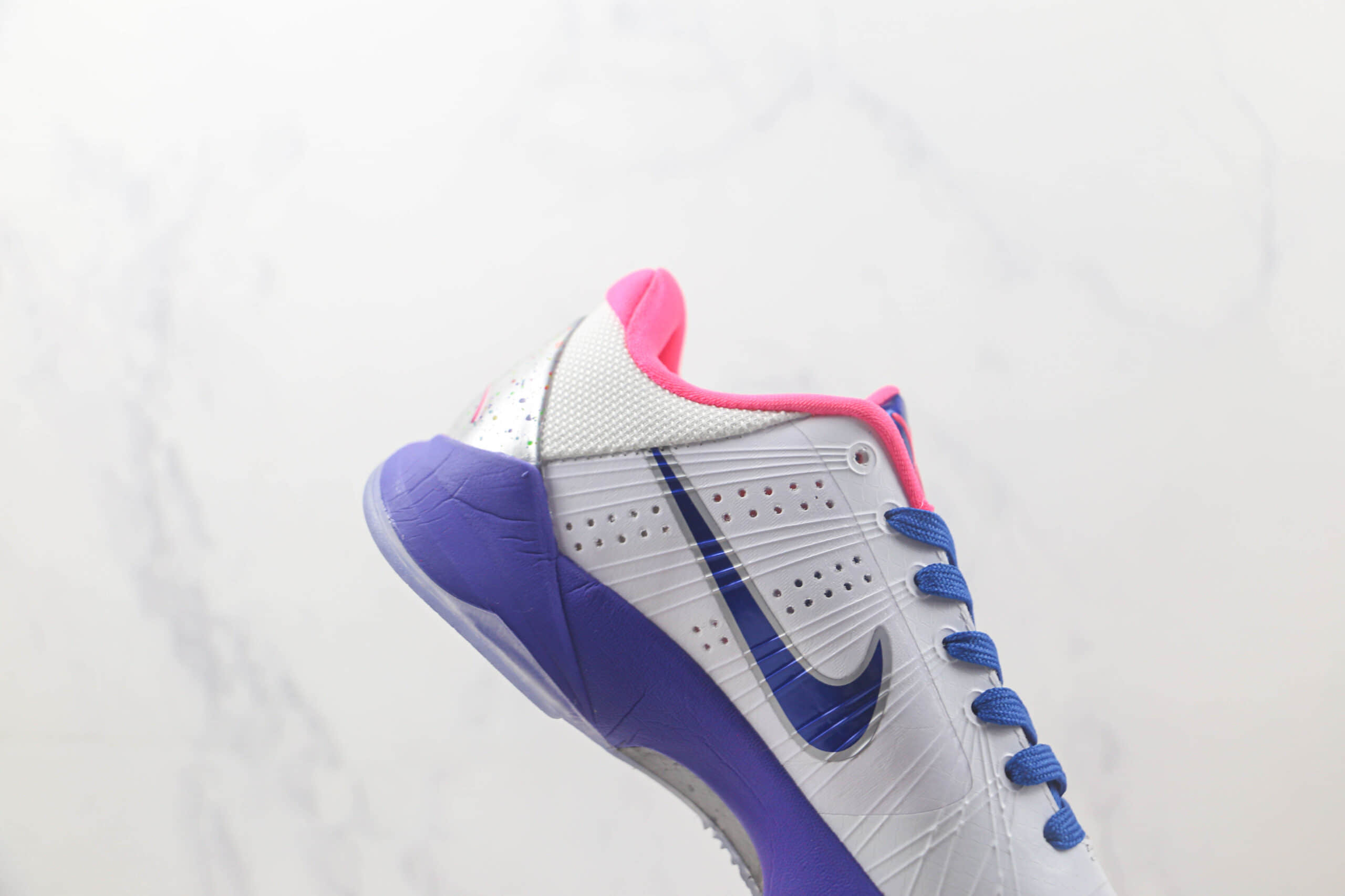 耐克Nike Zoom Kobe 5 Kay Yow纯原版本科比5代乳腺癌配色实战篮球鞋 莆田天花板科比球鞋货源 货号:CW2210-100