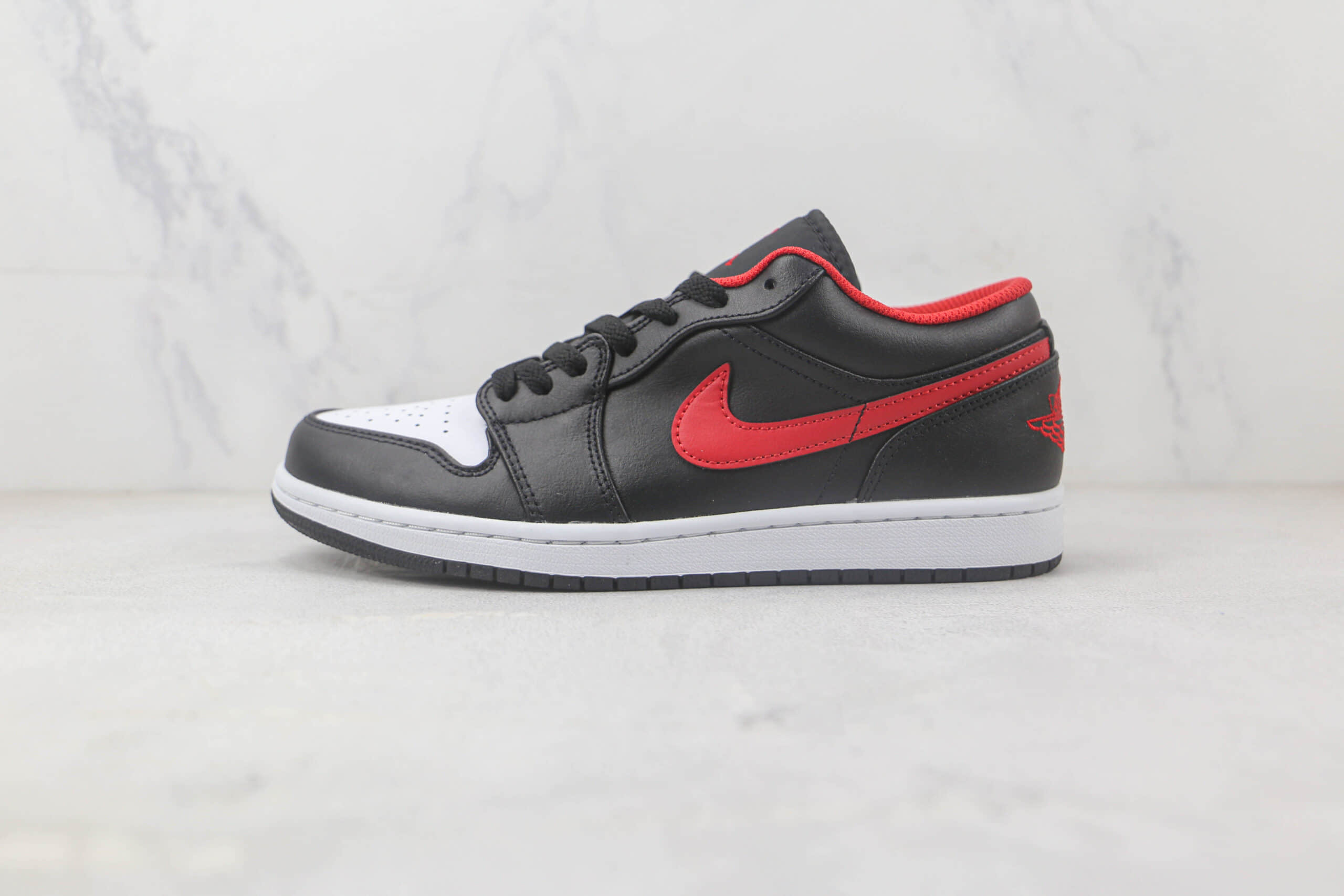 乔丹Air Jordan 1 Low纯原版本低帮AJ1黑白红色板鞋 莆田天花板AJ系列 (ID:92444) - 图片1