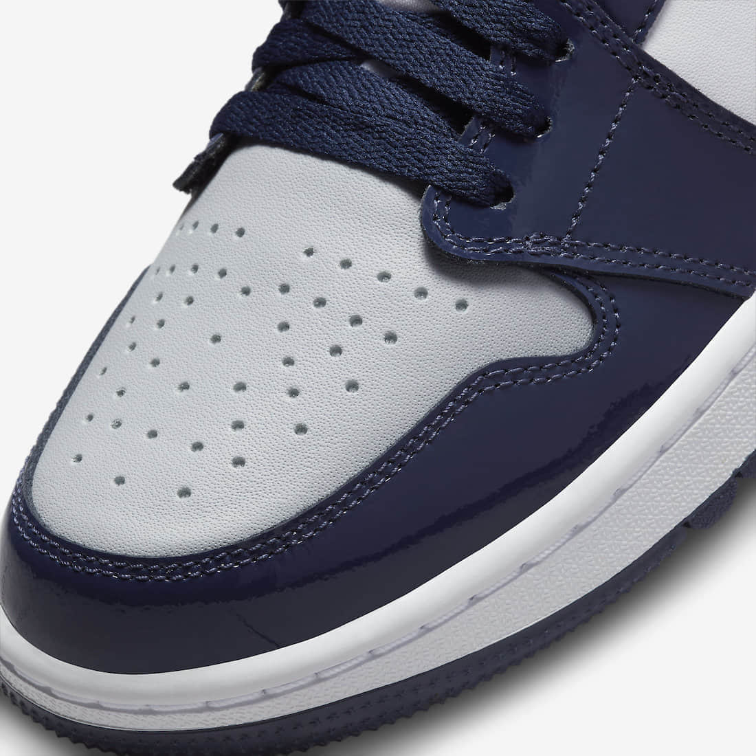 “午夜蓝”AJ1发售推迟!12月20日登场! 货号:DQ0660-100