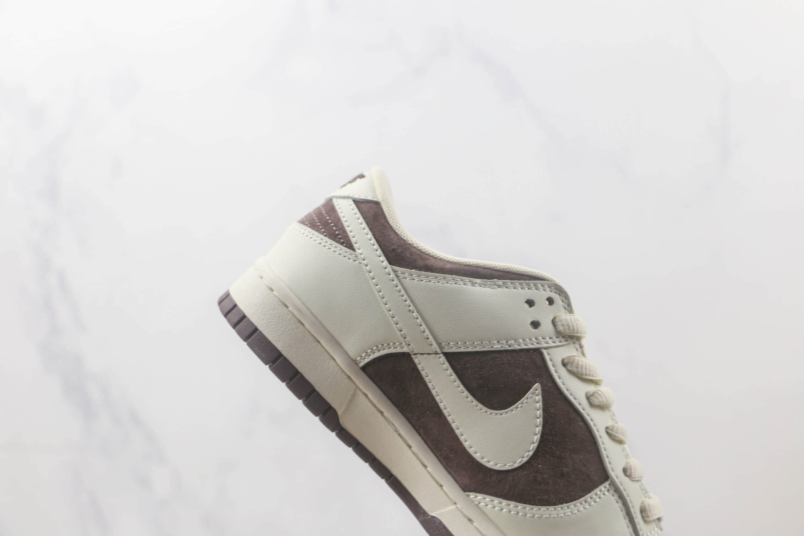 耐克Nike SB Dunk Low Dunk纯原版本低帮SB DUNK白棕色板鞋 莆田天花板DUNK系列板鞋 货号:DN0068-226