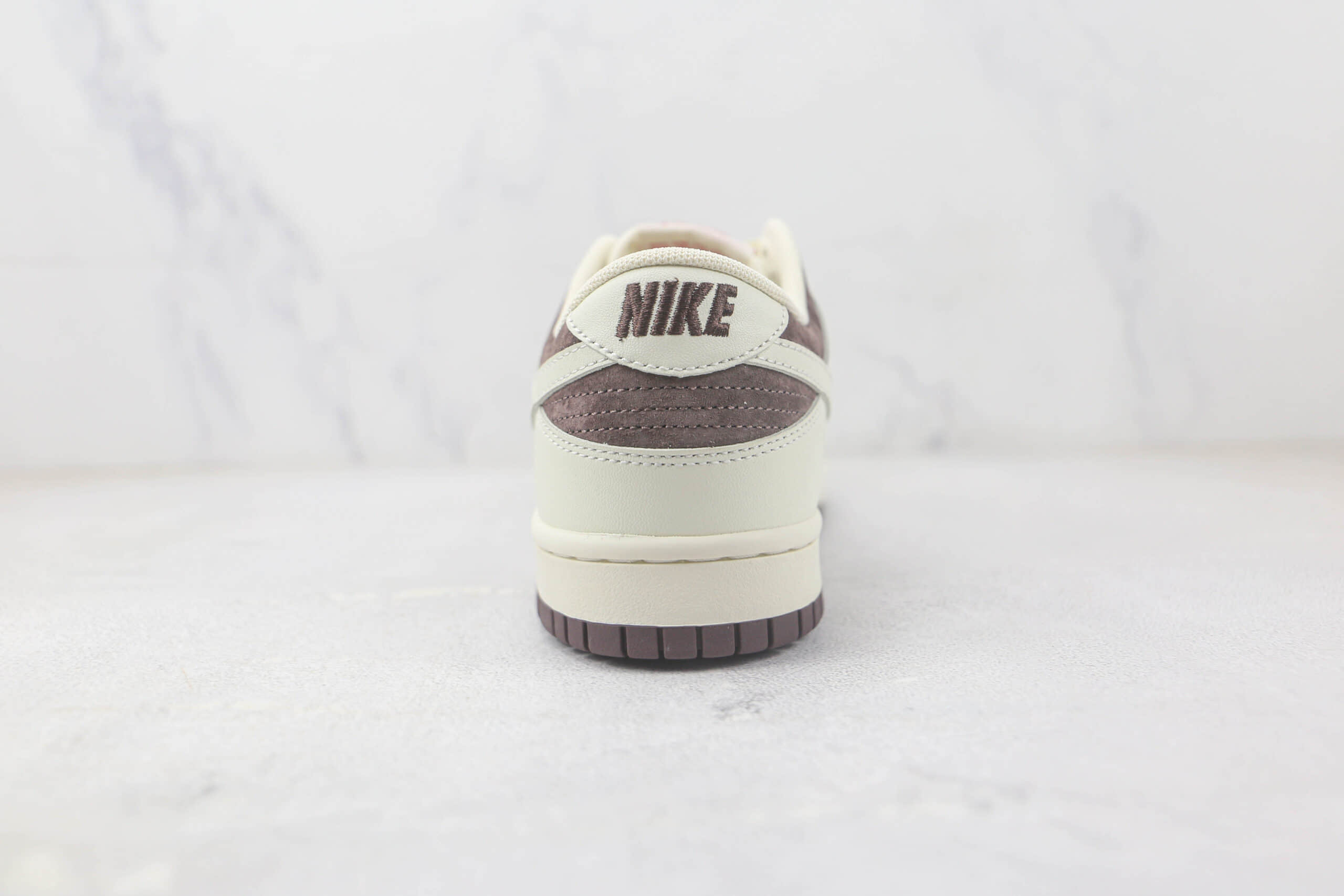 耐克Nike SB Dunk Low Dunk纯原版本低帮SB DUNK白棕色板鞋 莆田天花板DUNK系列板鞋 货号:DN0068-226