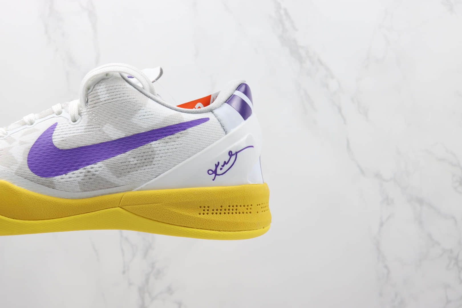 耐克NIKE Kobe 8 Low科比8代白黄紫色实战篮球鞋 莆田天花板科比球鞋 货号:555035-101