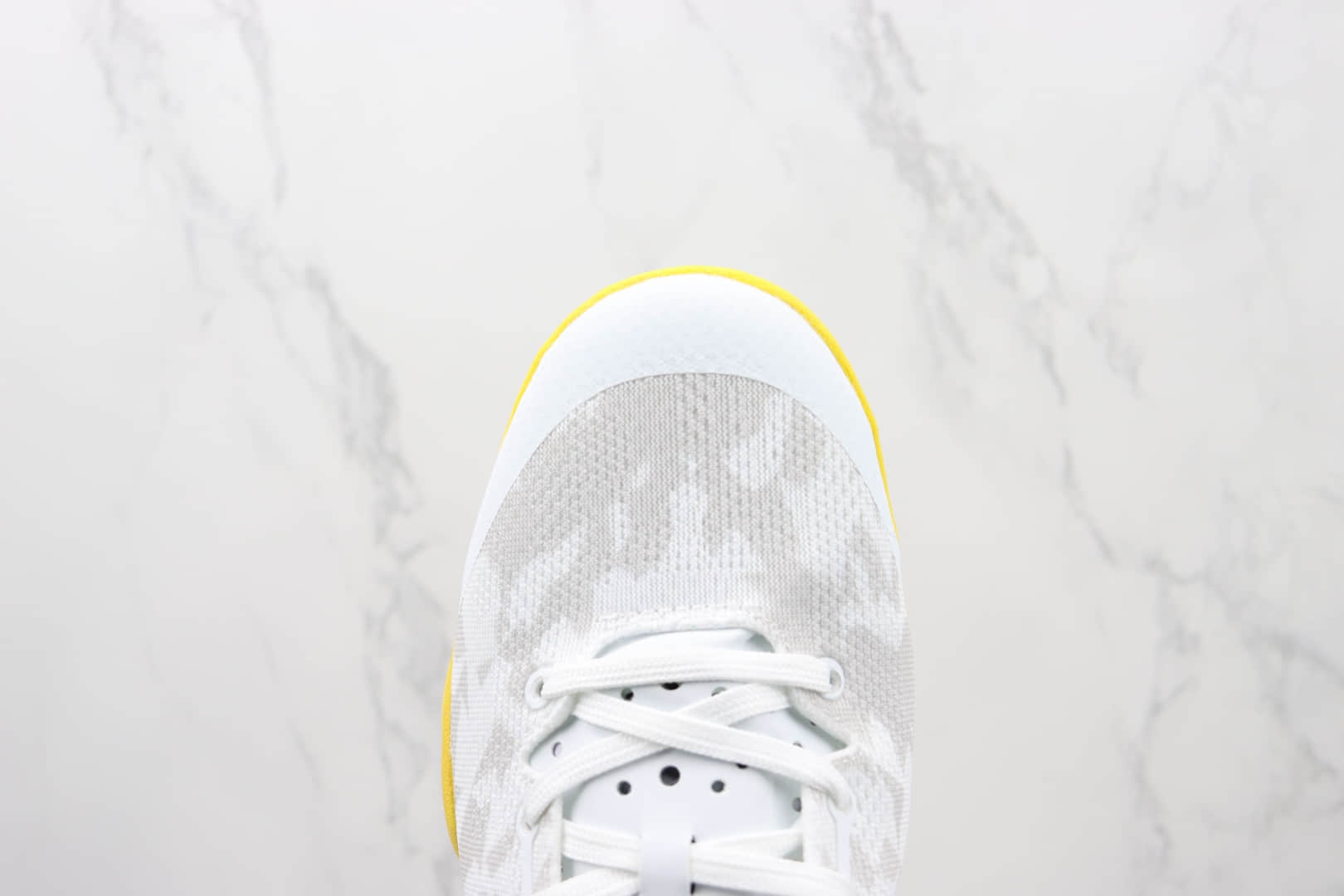 耐克NIKE Kobe 8 Low科比8代白黄紫色实战篮球鞋 莆田天花板科比球鞋 货号:555035-101
