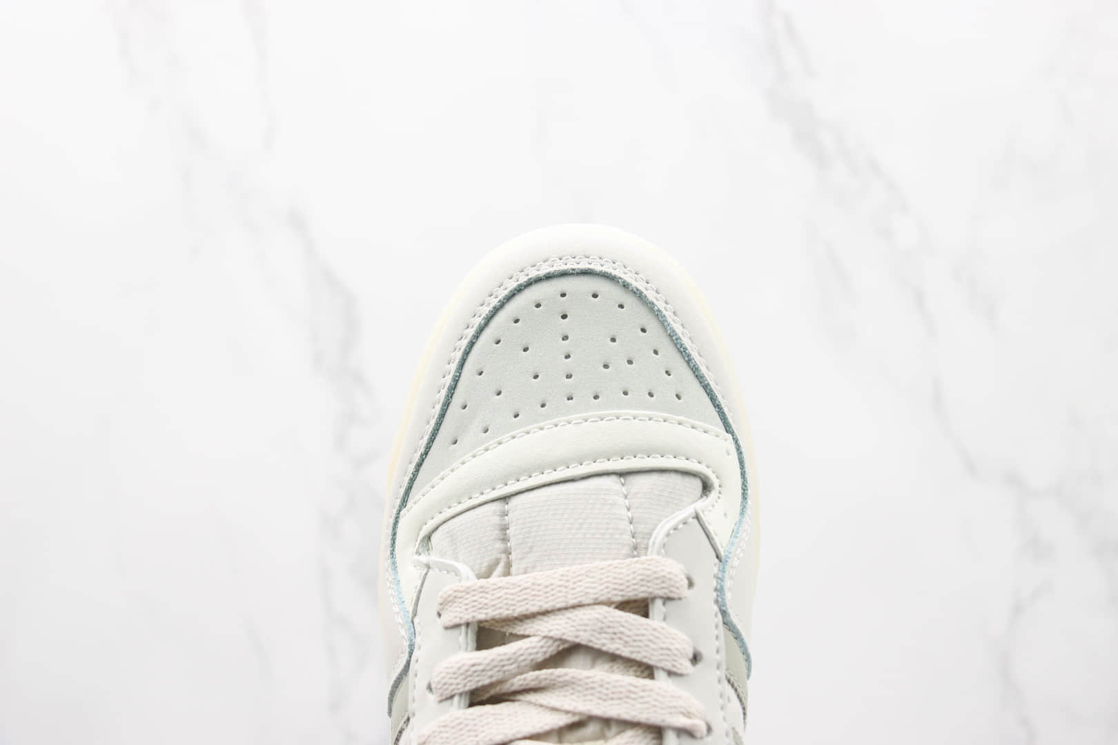 阿迪达斯Adidas Originals Forum Exhibit 84 Low纯原版本Forum84罗马系列水泥灰金配色板鞋 莆田阿迪达斯校园板鞋 货号:HQ1506
