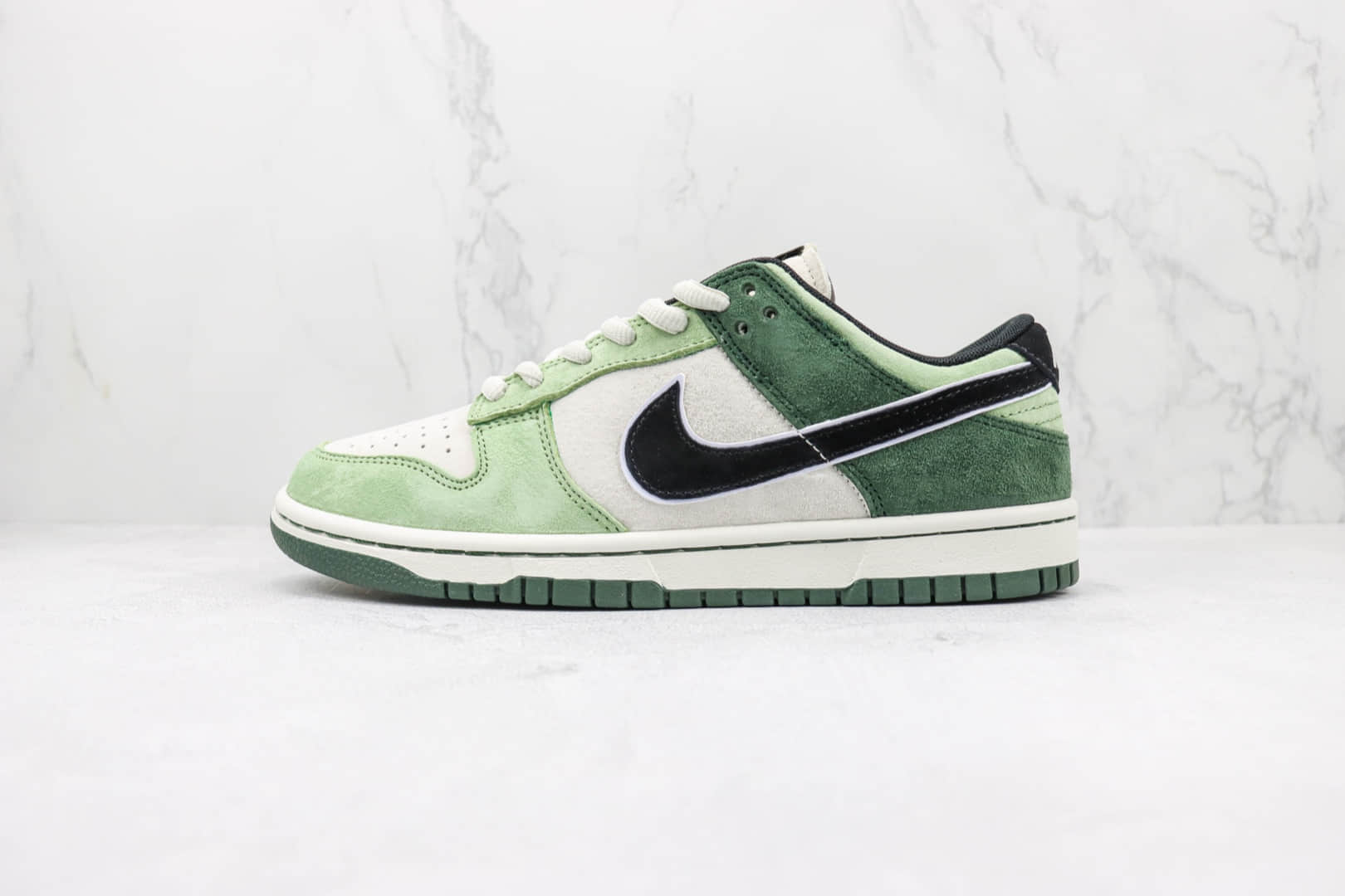 耐克Nike SB Dunk Low Steamboy OST x Otomo Katsuhiro大友克洋联名款纯原版本低帮SB DUNK麂皮摩卡绿板鞋 莆田天花板DUNK板鞋 货号:LF0068-001