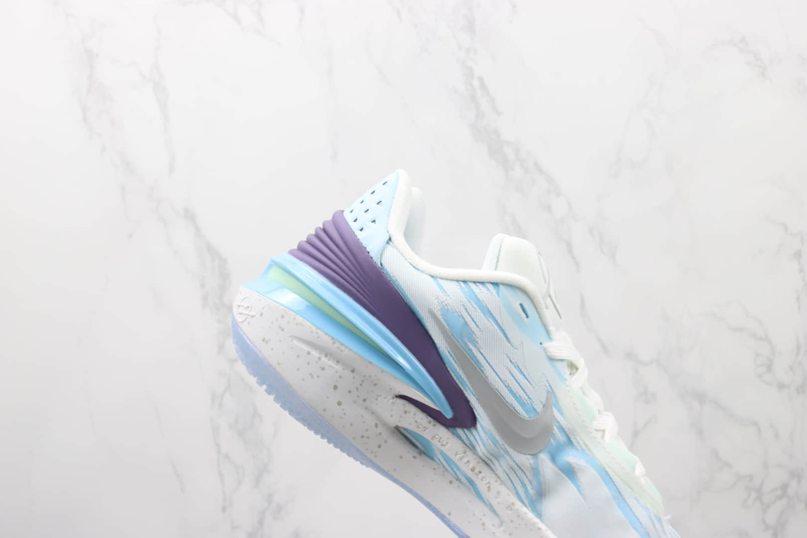 耐克NIKE Air Zoom G.T.Cut 2 EP纯原版本萤火冷蓝配色GT CUT2代实战篮球鞋 莆田GT系列实战篮球鞋 货号:FB1866-101