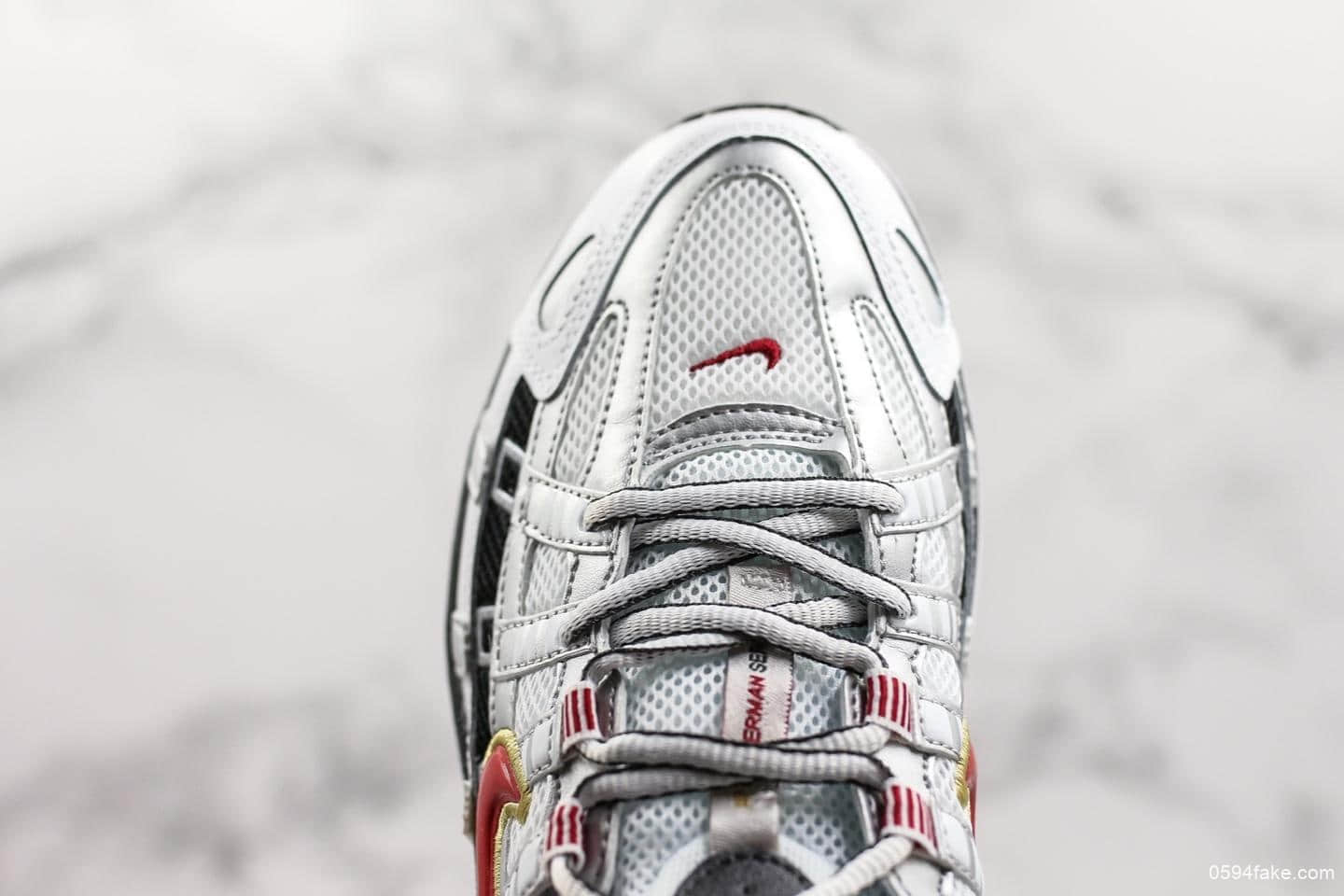 耐克Nike P-6000 CNPT0 Silver Laser Fuchsia系列复古老爹风休闲运动舒适跑鞋纯原版本老爹鞋 货号:BV1021-101