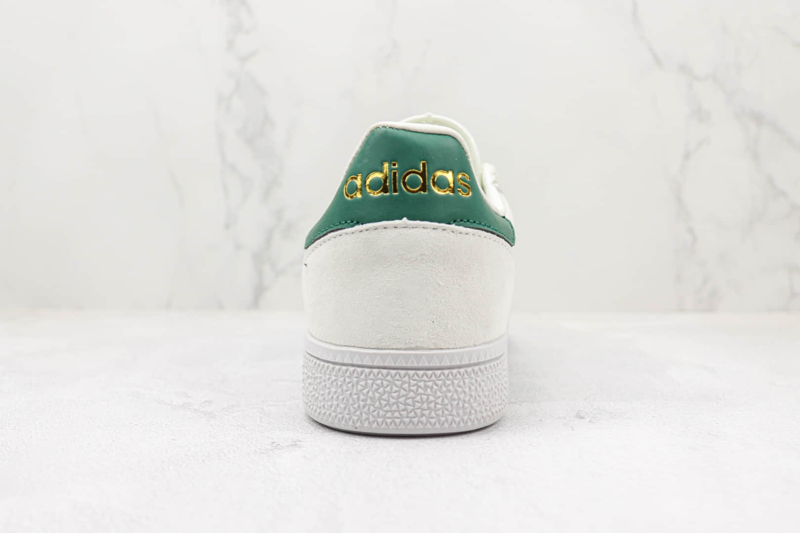 阿迪达斯Adidas Handball Spezial纯原版本白绿色平底复古跑鞋 阿迪达斯校园板鞋 货号:BD7636
