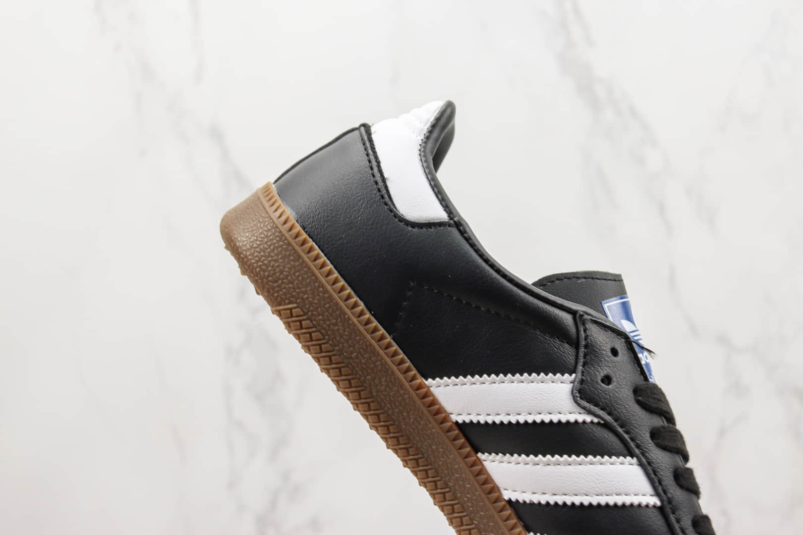 阿迪达斯adidas Samba VEGAN纯原版本桑巴纪念日系列黑白运动板鞋 莆田阿迪达斯货源 货号:B75807