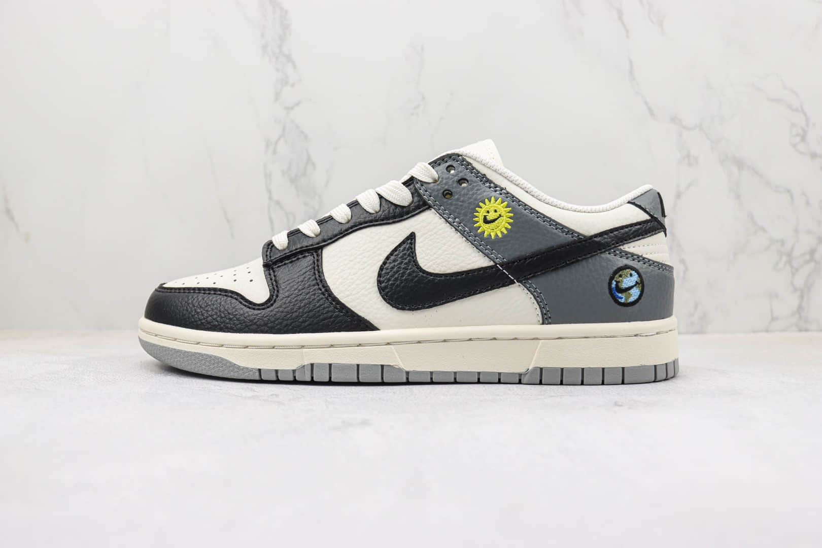 耐克Nike SB Dunk Low纯原版本低帮Dunk白黑灰笑脸板鞋 莆田天花板Dunk系列 (ID:95684) - 图片1