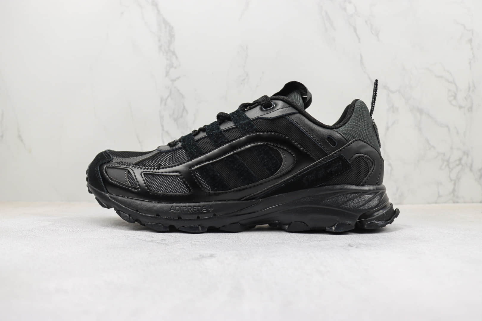 阿迪达斯adidas Sftm Shadowturf纯原版本SFTM联名黑色登山跑鞋 莆田阿迪达斯货源 货号:HQ3935