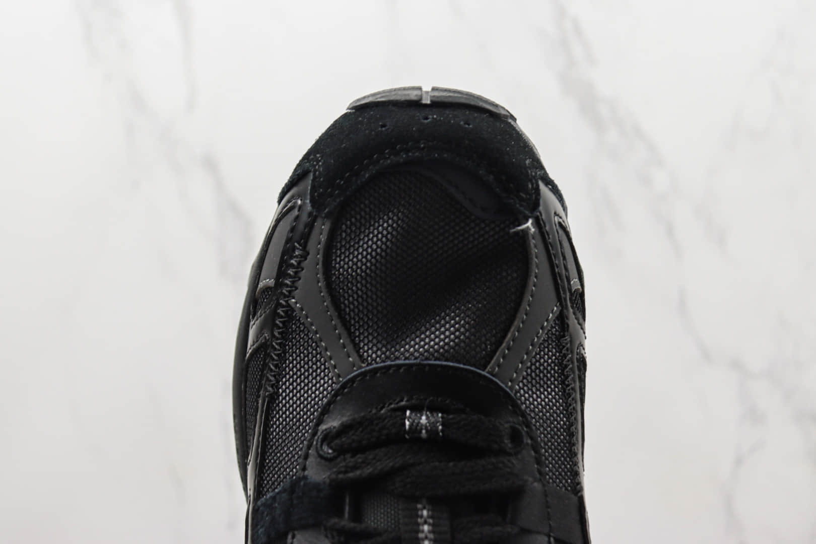 阿迪达斯adidas Sftm Shadowturf纯原版本SFTM联名黑色登山跑鞋 莆田阿迪达斯货源 货号:HQ3935