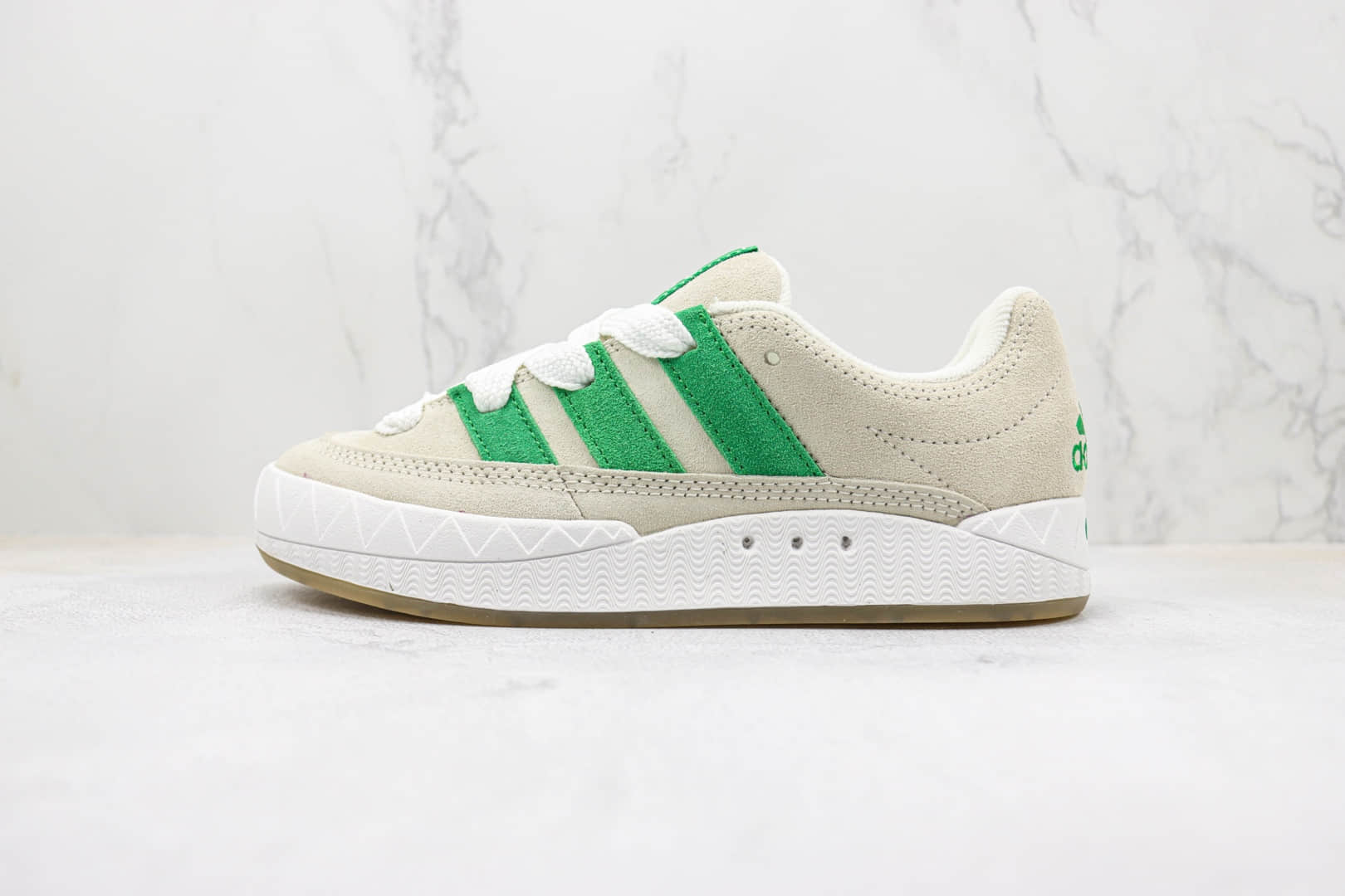 阿迪达斯Atmos x adidas Adimatic Low纯原版本马蒂奇联名灰绿色鲨鱼面包鞋 莆田阿迪达斯货源 货号:HR0776