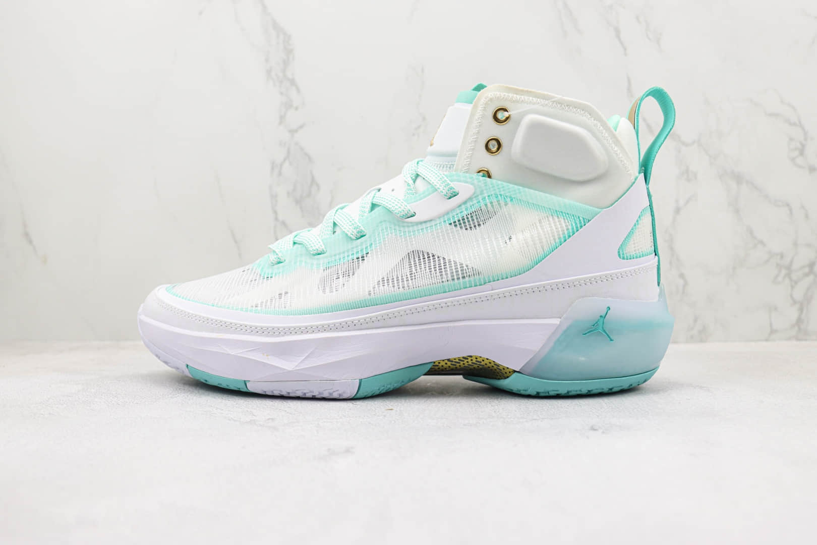 乔丹Air Jordan XXXVII PE“Guo”纯原版本AJ37郭艾伦白薄荷绿实战篮球鞋 莆田天花板AJ系列 (ID:96259) - 图片1