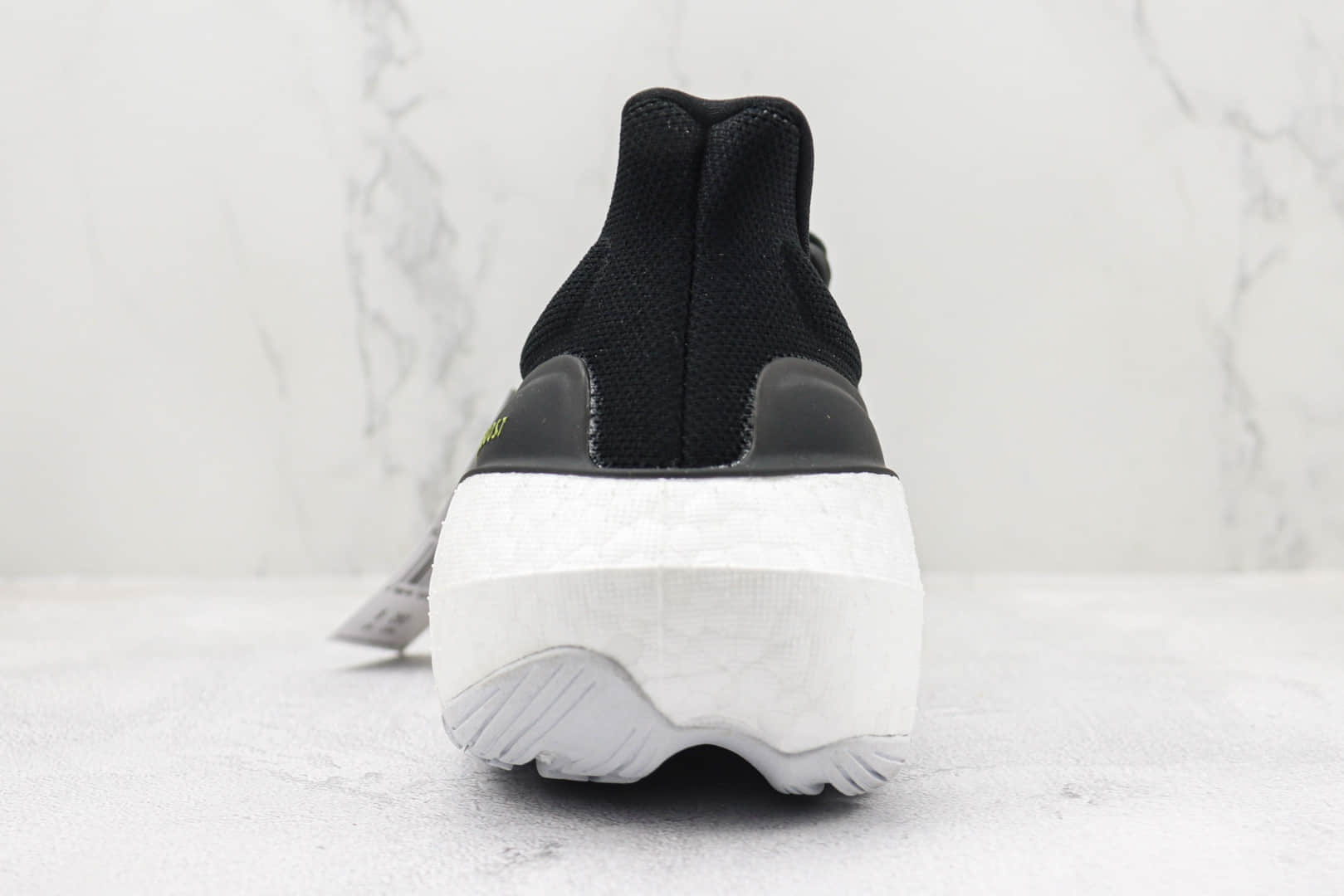 阿迪达斯Adidas Ultra Boost Light 23纯原版本UB9.0爆米花黑绿色跑鞋 莆田阿迪达斯爆米花系列跑鞋 货号:HQ6339