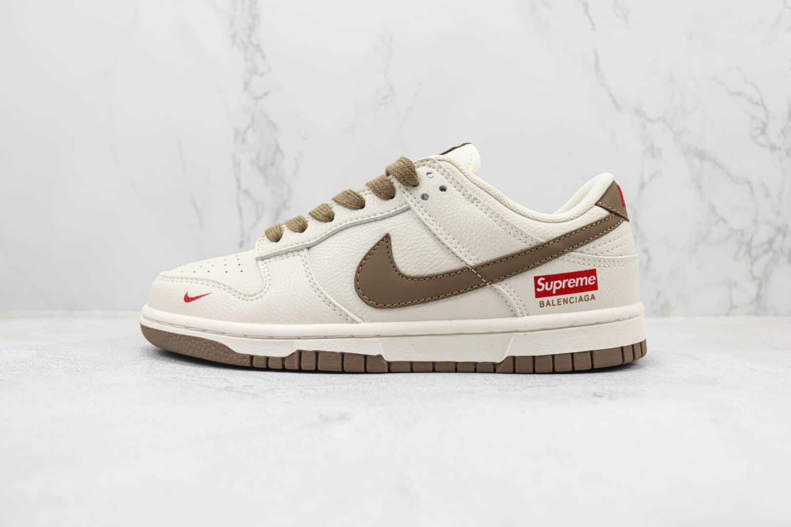 耐克Nike SB Dunk Low纯原版本低帮SB DUNK双钩迷你勾白褐黄棕色板鞋 莆田天花板DUNK板鞋系列 (ID:96330) - 图片1