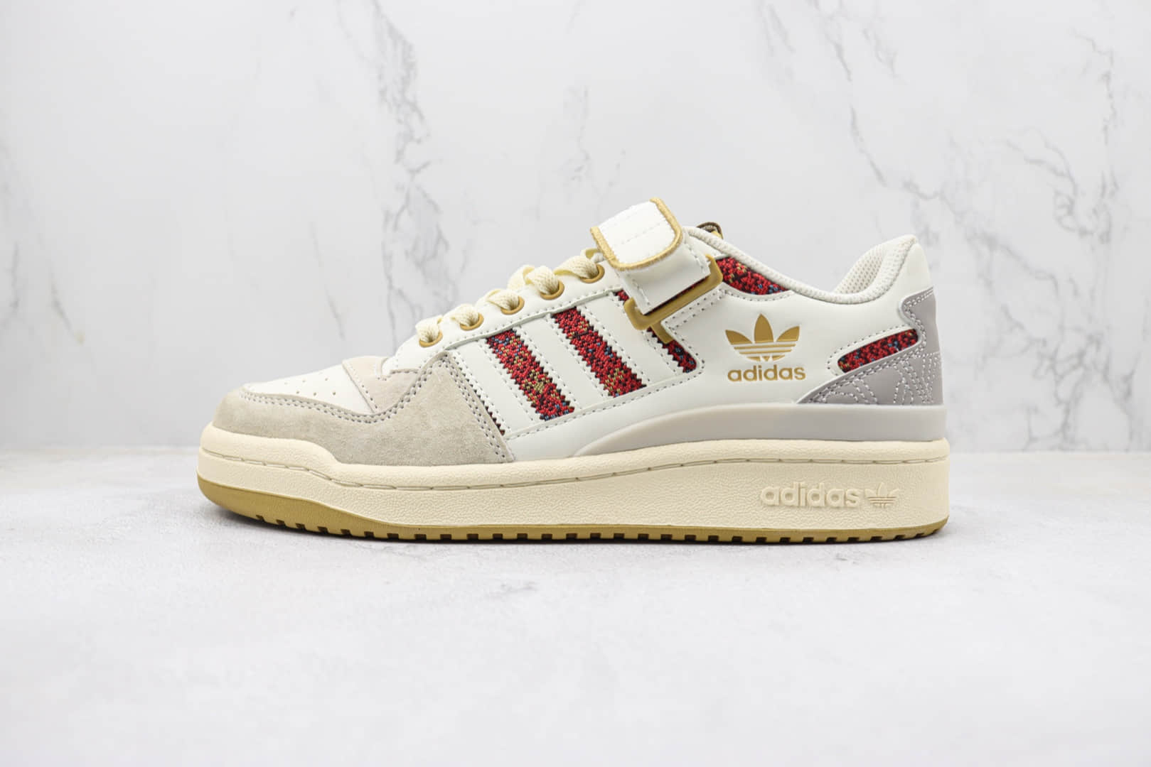 阿迪达斯adidas Forum 84 Low纯原版本三叶草84白红色板鞋 莆田阿迪达斯货源 货号:HQ4604