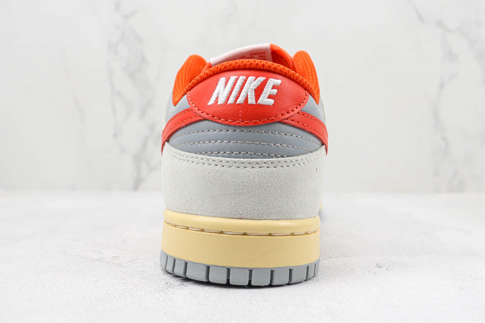 耐克Nike SB Dunk Low纯原版本低帮SB Dunk灰白橙色板鞋 莆田天花板Dunk系列 货号:FJ5429-133