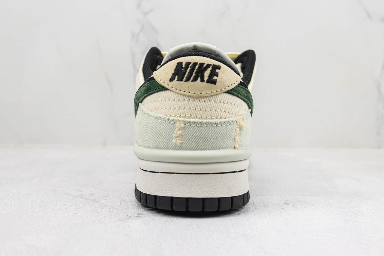 耐克Nike SB Dunk Low纯原版本大友克洋低帮SB Dunk水洗做旧牛仔板鞋 莆田耐克货源 货号:DZ2794-166