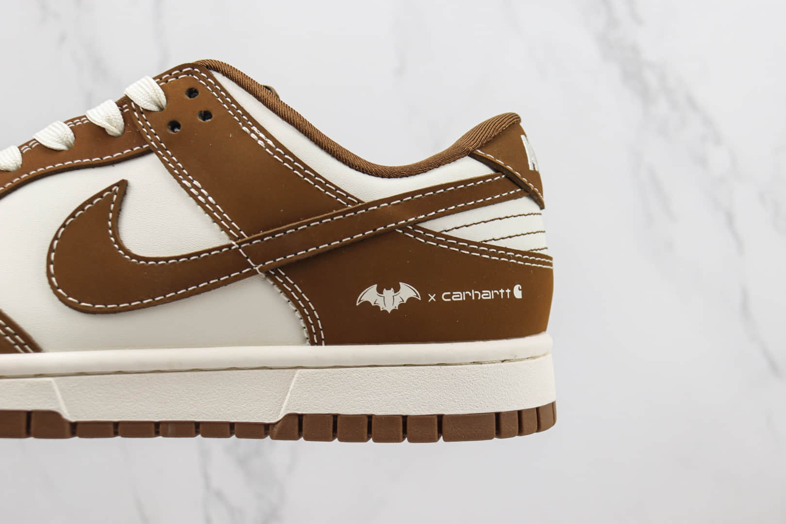 耐克Nike SB Dunk Low纯原版本低帮SB Dunk漫威联名蝙蝠侠白棕色板鞋 莆田天花板Dunk系列 货号:FC1688-101