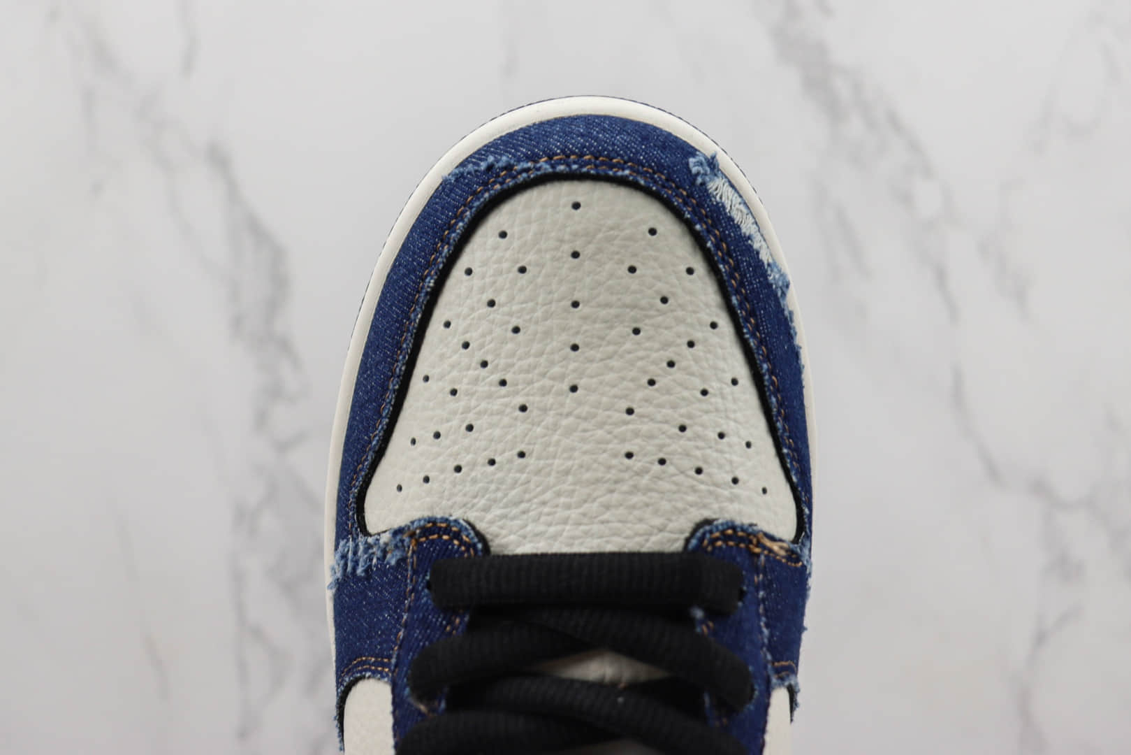 耐克Nike Dunk Low Retro纯原版本低帮DUNK李维斯牛仔蓝配色板鞋 莆田天花板DUNK系列板鞋 货号:LE0021-001