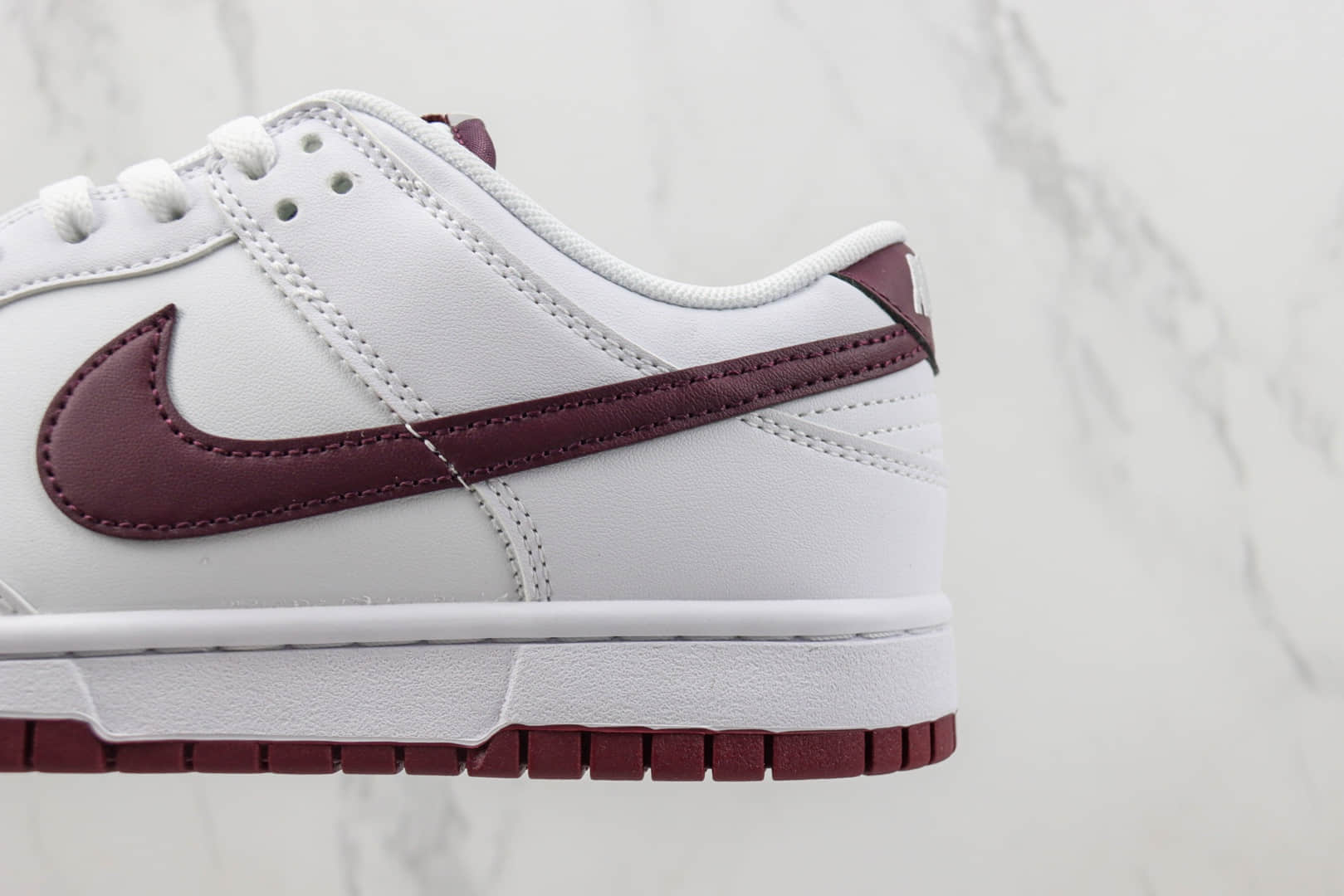 耐克Nike Dunk Low纯原版本低帮Dunk白酒红板鞋 莆田天花板Dunk系列 货号:DV0831-102