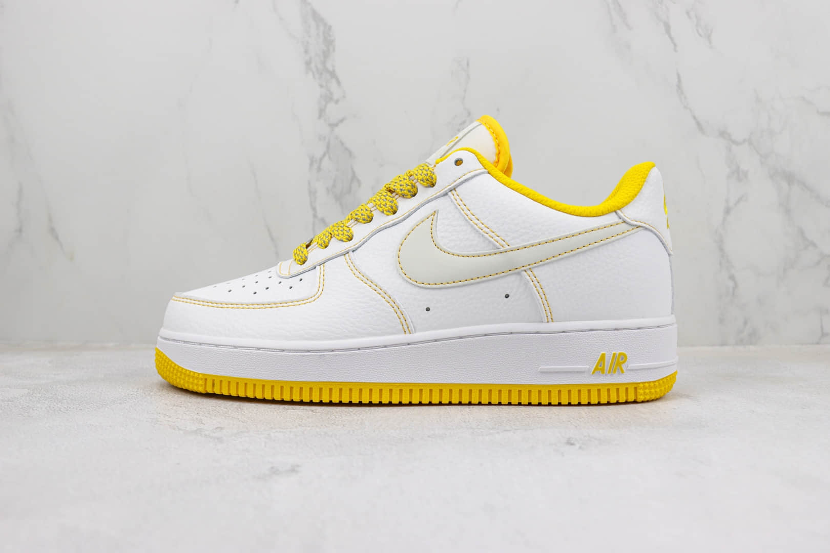 耐克Nike Air Force 1 ’07 Low纯原版本低帮空军一号白黄缝线板鞋 莆田天花板AF1系列 (ID:98040) - 图片1