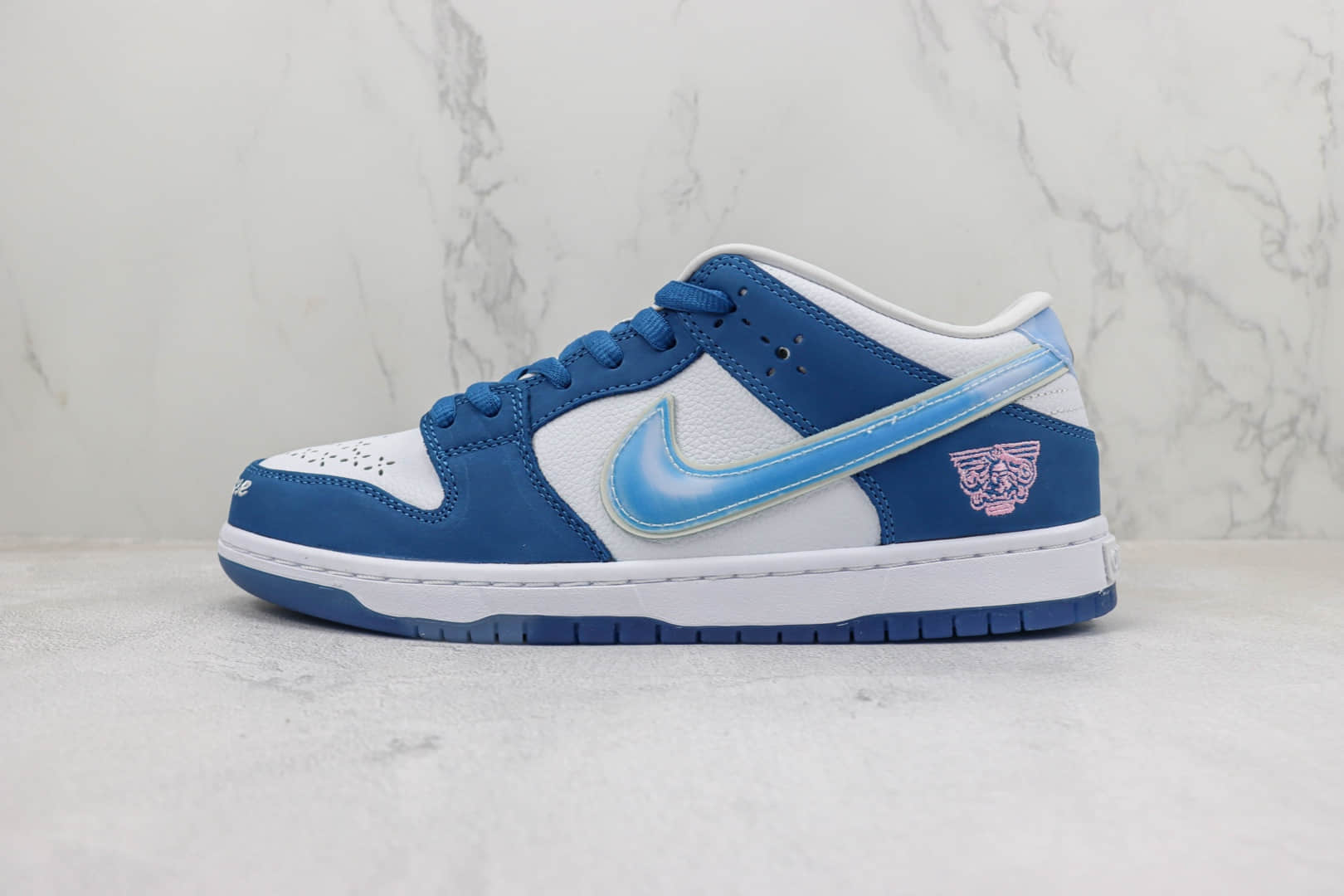耐克Born x Raised x Nike SB Dunk Low“Release Date”纯原版本三方联名蓝白色板鞋 莆田天花板Dunk系列 货号:FN7819-400
