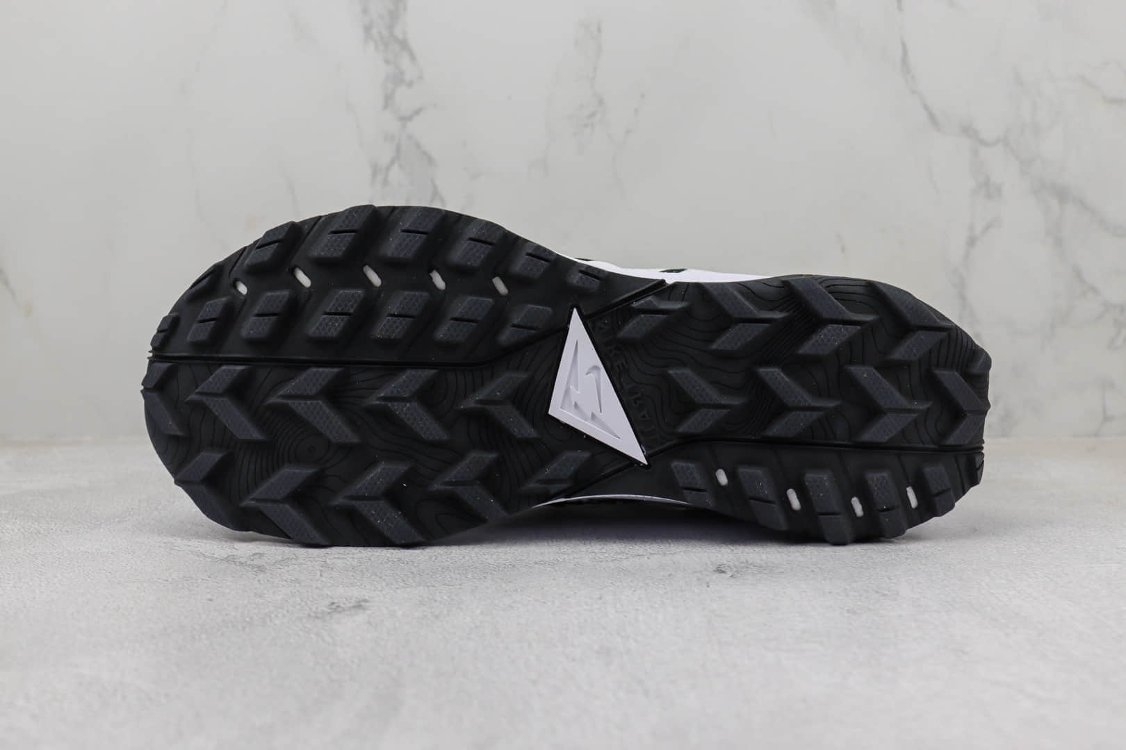 耐克Nike Wildhorse 8 Trail纯原版本野马8代白黑色越野跑鞋 莆田耐克货源 货号:DR2689-003