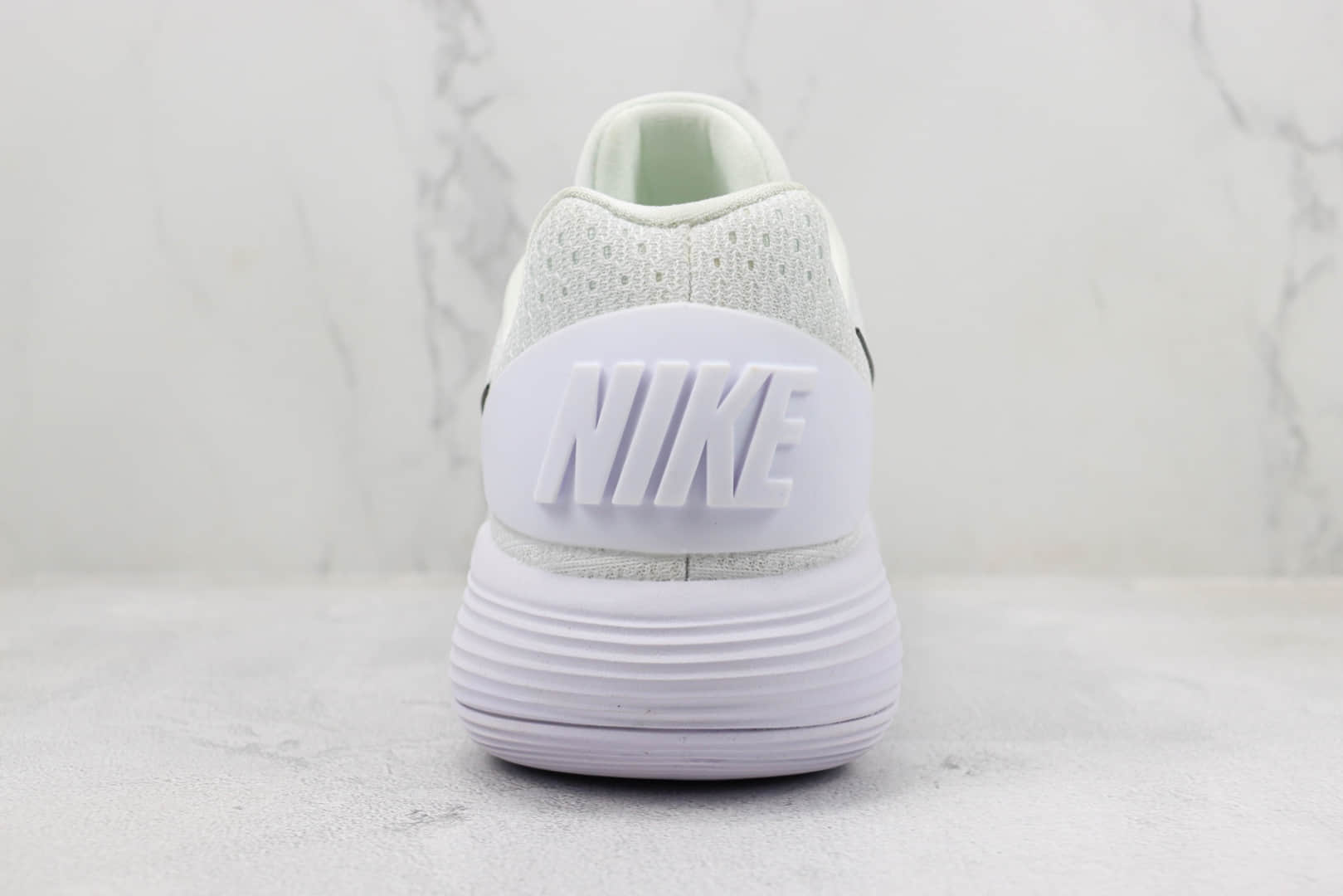 耐克Nike Hyperdunk 2017纯原版本HD2017白黑色实战篮球鞋 莆田耐克货源 货号:897807-100
