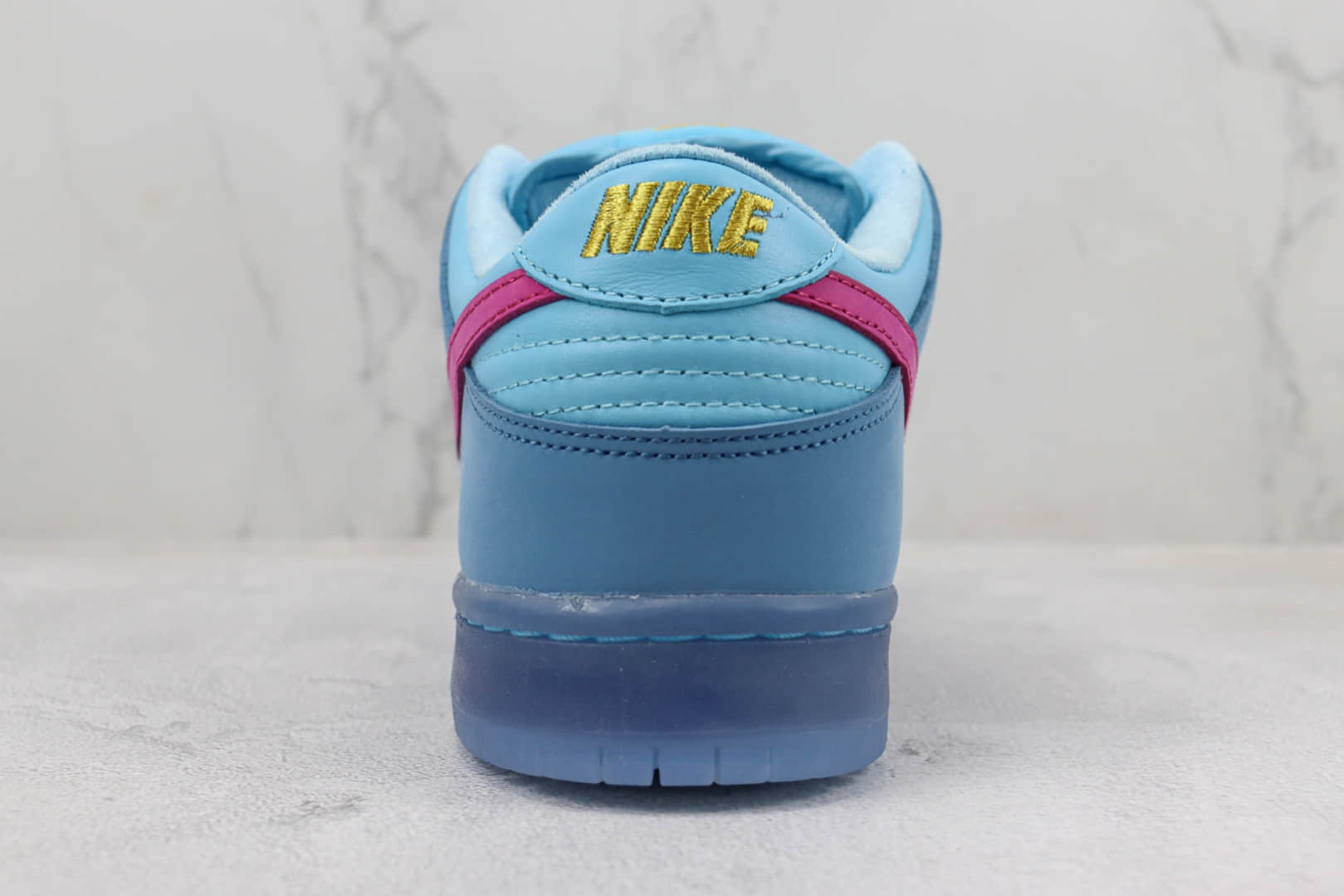 耐克Run The Jewels x Nike SB Dunk Low纯原版本RTJ联名SB Dunk蓝粉色板鞋 莆田耐克工厂 货号:DO9404-400