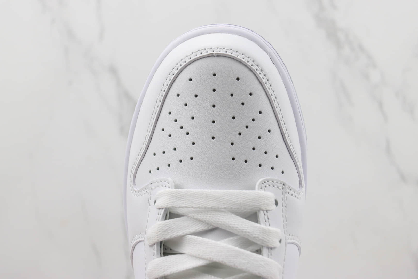 耐克Nike Dunk Low纯原版本低帮Dunk白灰色板鞋 莆田耐克工厂 货号:DV0831-101