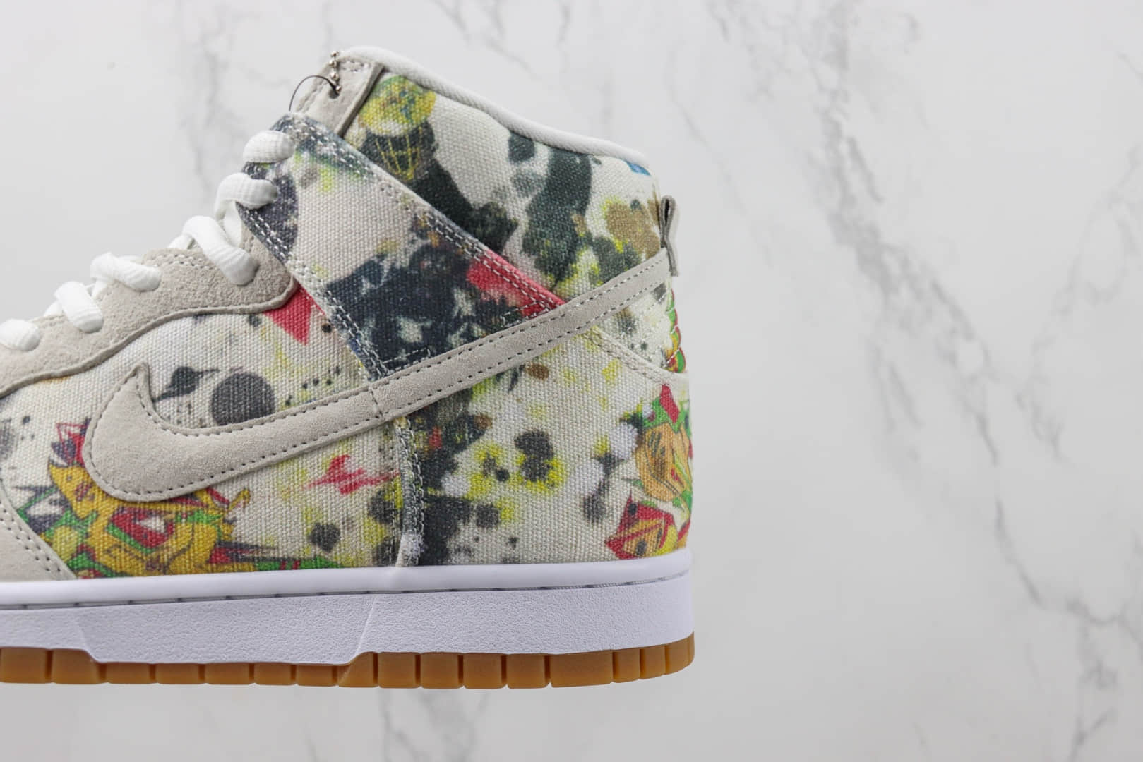 耐克Supreme x Nike Dunk SB High “Rammellzee”纯原版本高帮SB Dunk联名Supreme涂鸦印花休闲板鞋 莆田耐克工厂 货号:FD8779-100