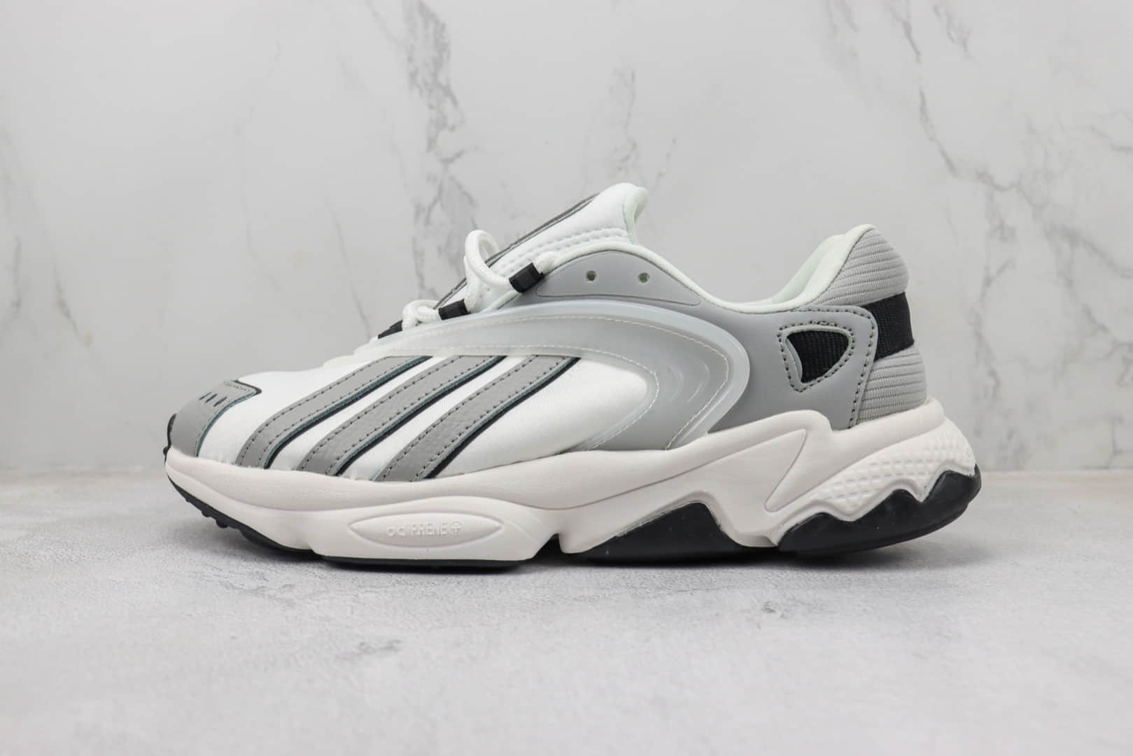 阿迪达斯adidas Originals Oztral纯原版本三叶草OZ系列灰白色老爹鞋 莆田阿迪达斯货源 货号:HQ6765