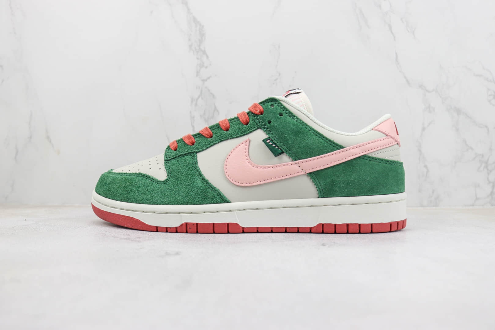 耐克Nike SB Dunk Low纯原版本低帮SB Dunk粉绿鸳鸯板鞋 莆田耐克货源 (ID:99812) - 图片1