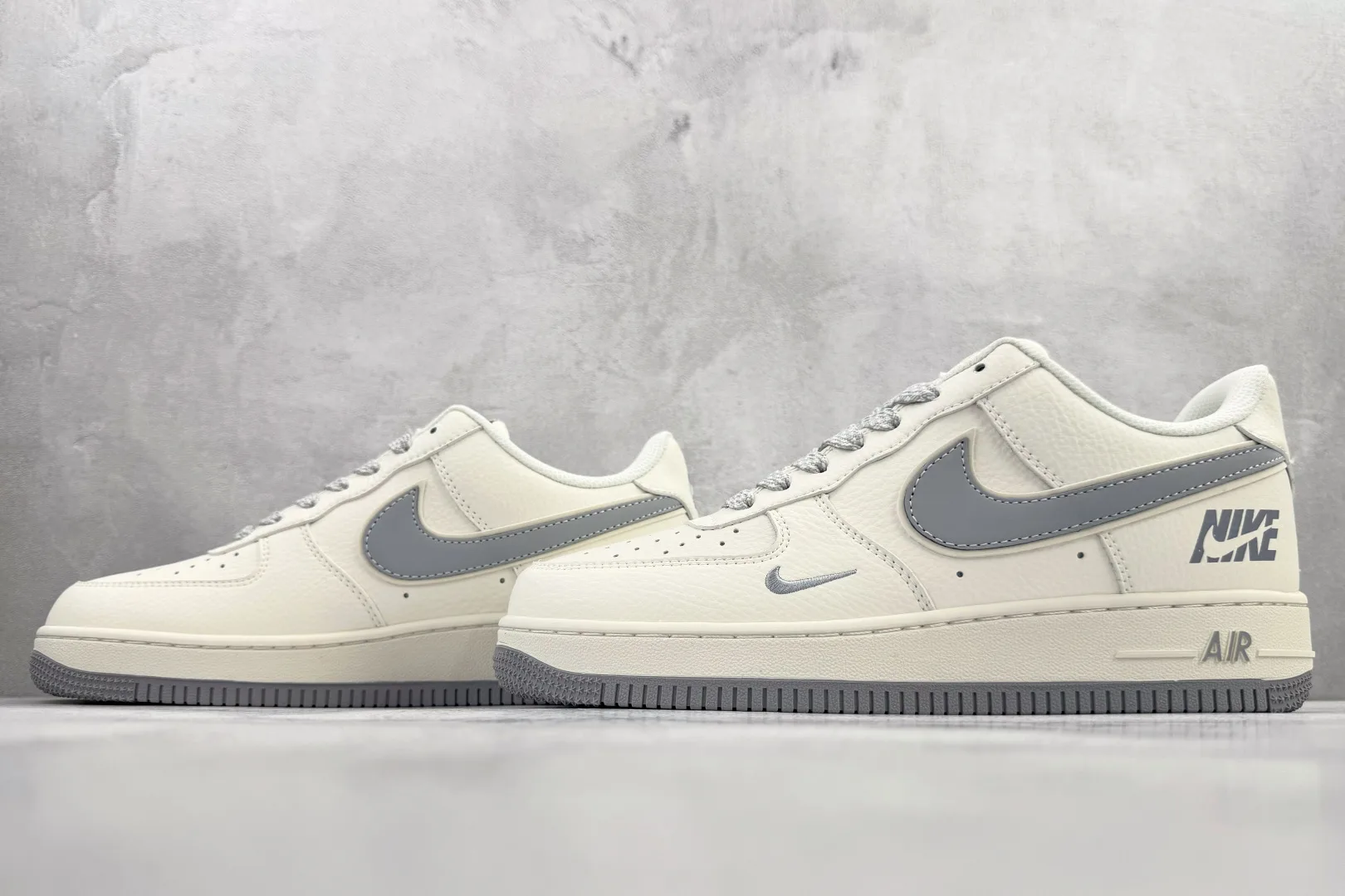 耐克Nike Air Force 1'07 Low纯原版本空军一号AF1米白灰标低帮板鞋 莆田耐克货源 货号:CS5288-042